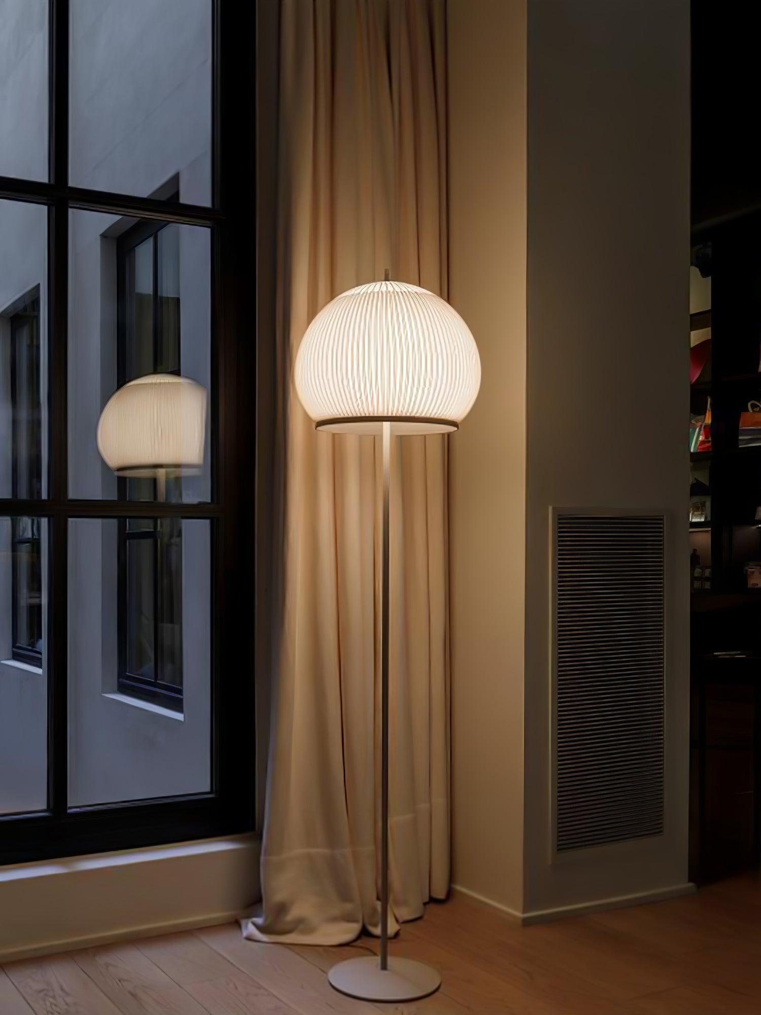 Lantern_Knit_Floor_Lamp_10