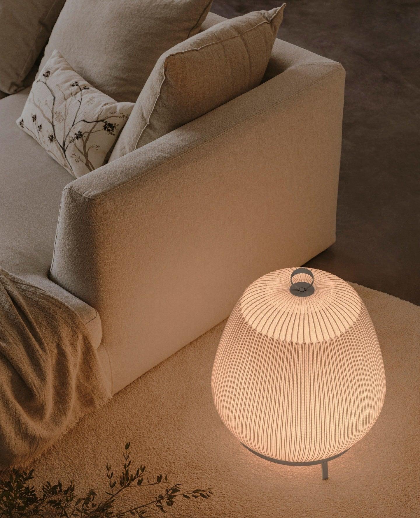 Lantern_Knit_Table_Lamp_3