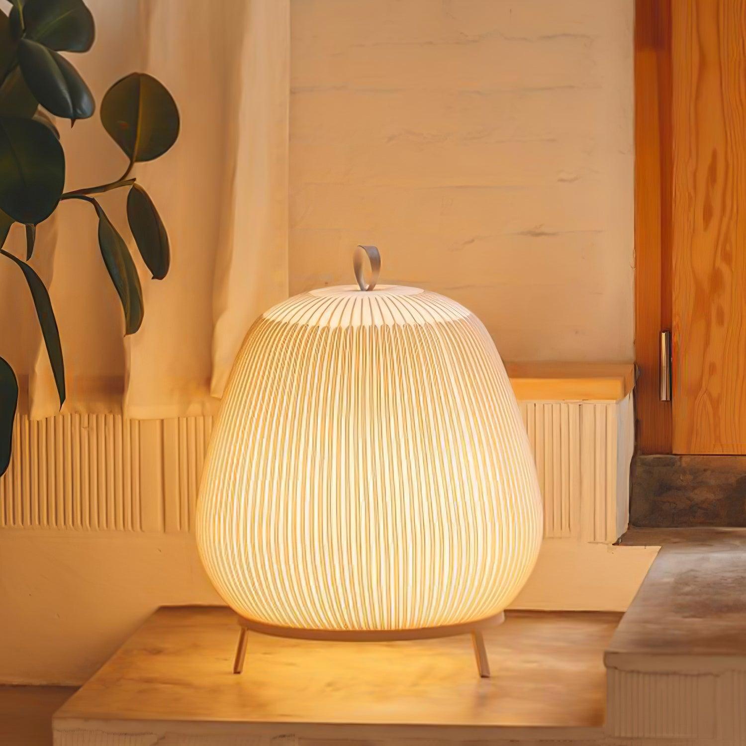 Lantern_Knit_Table_Lamp_5