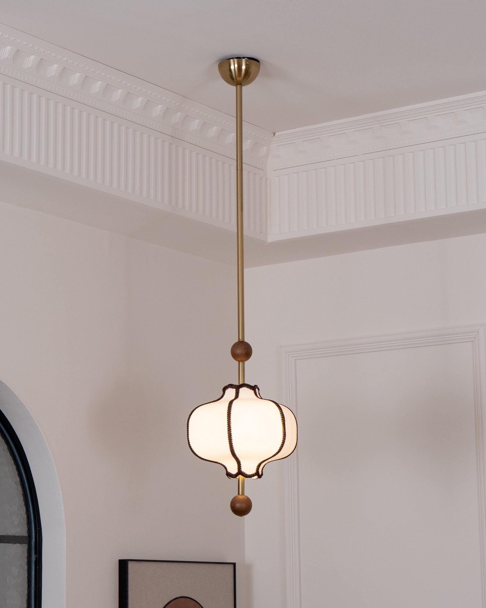 Lantern_Pendant_Light._10