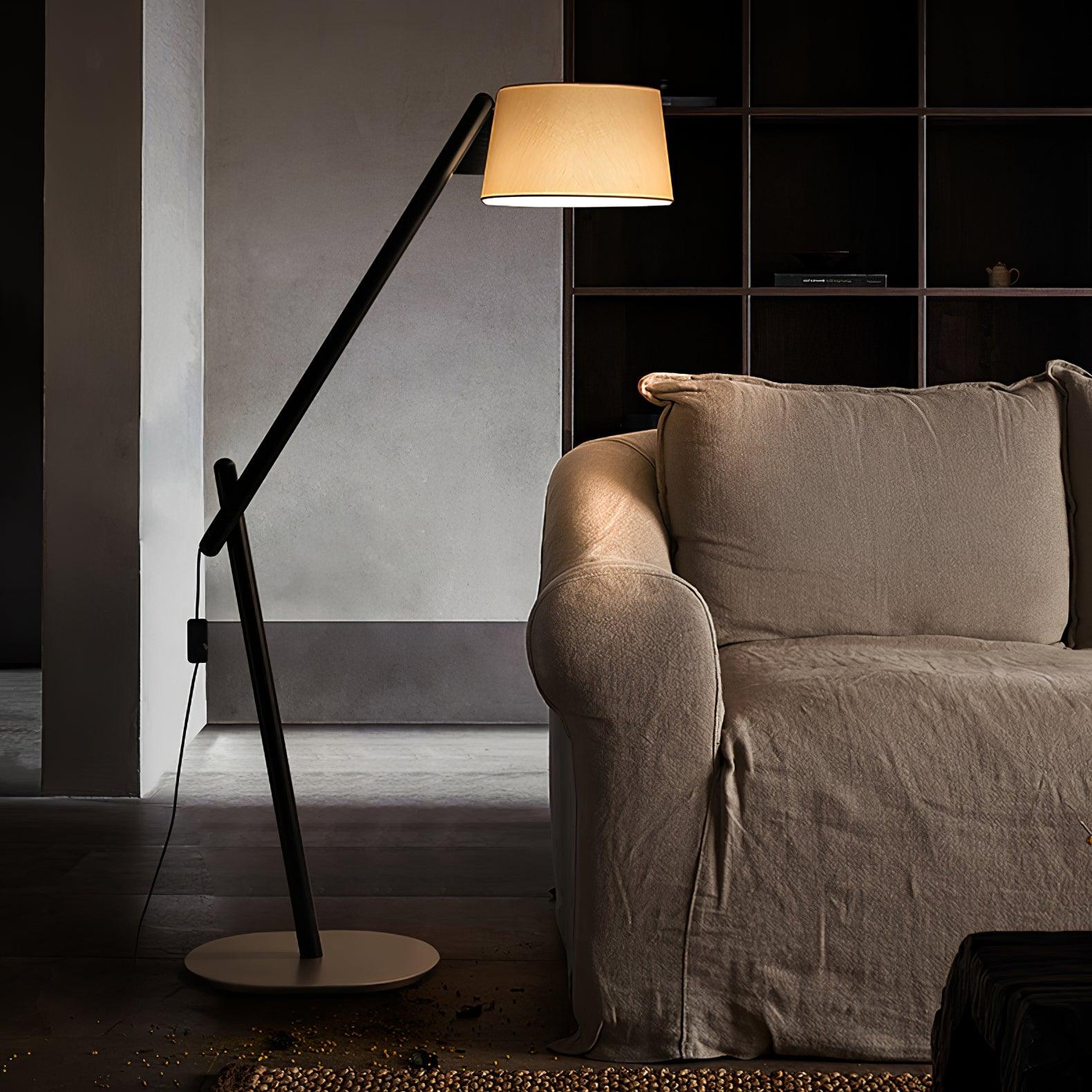 Lean_Pivot_Floor_Lamp_18