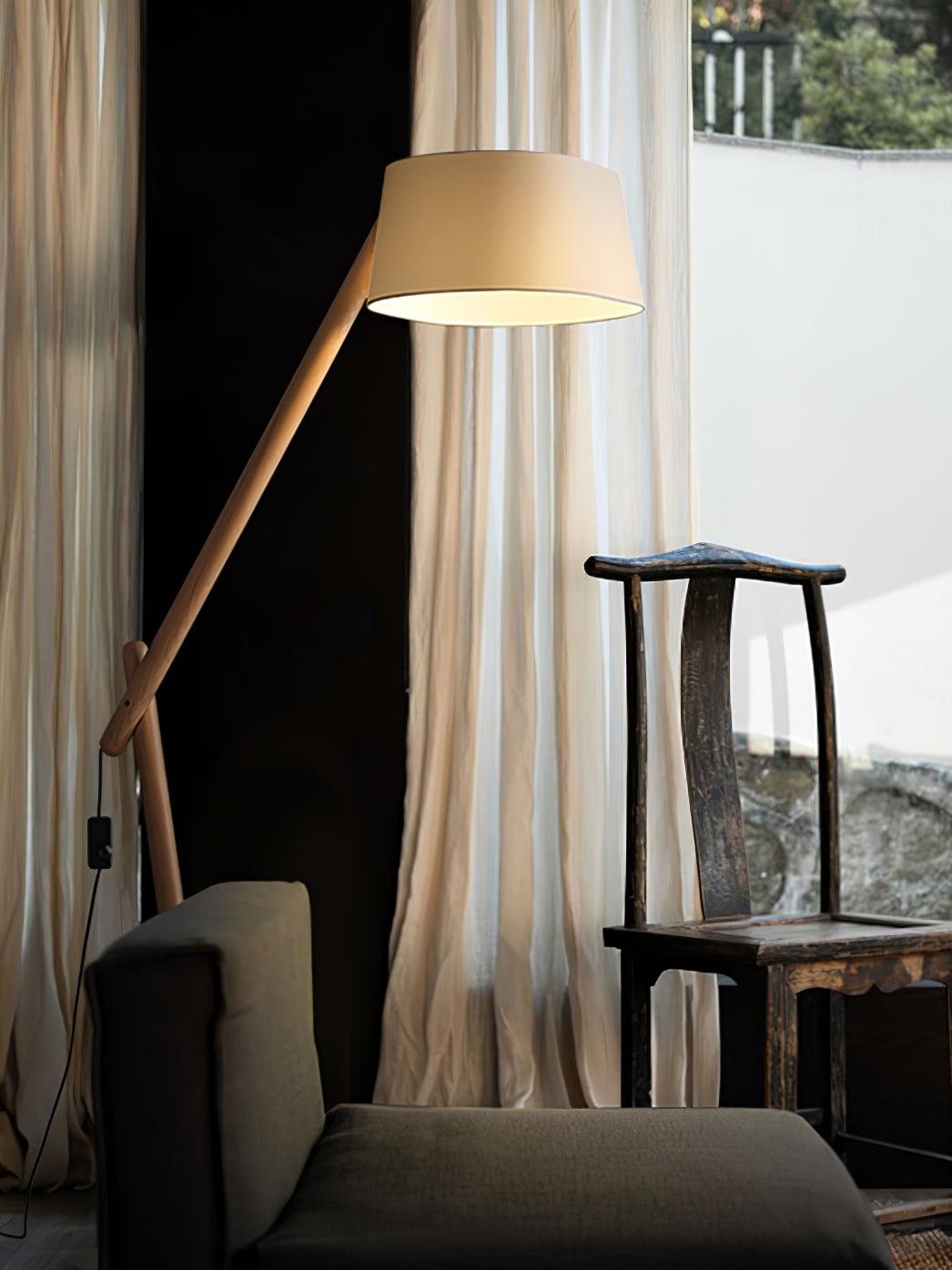 Lean_Pivot_Floor_Lamp_24