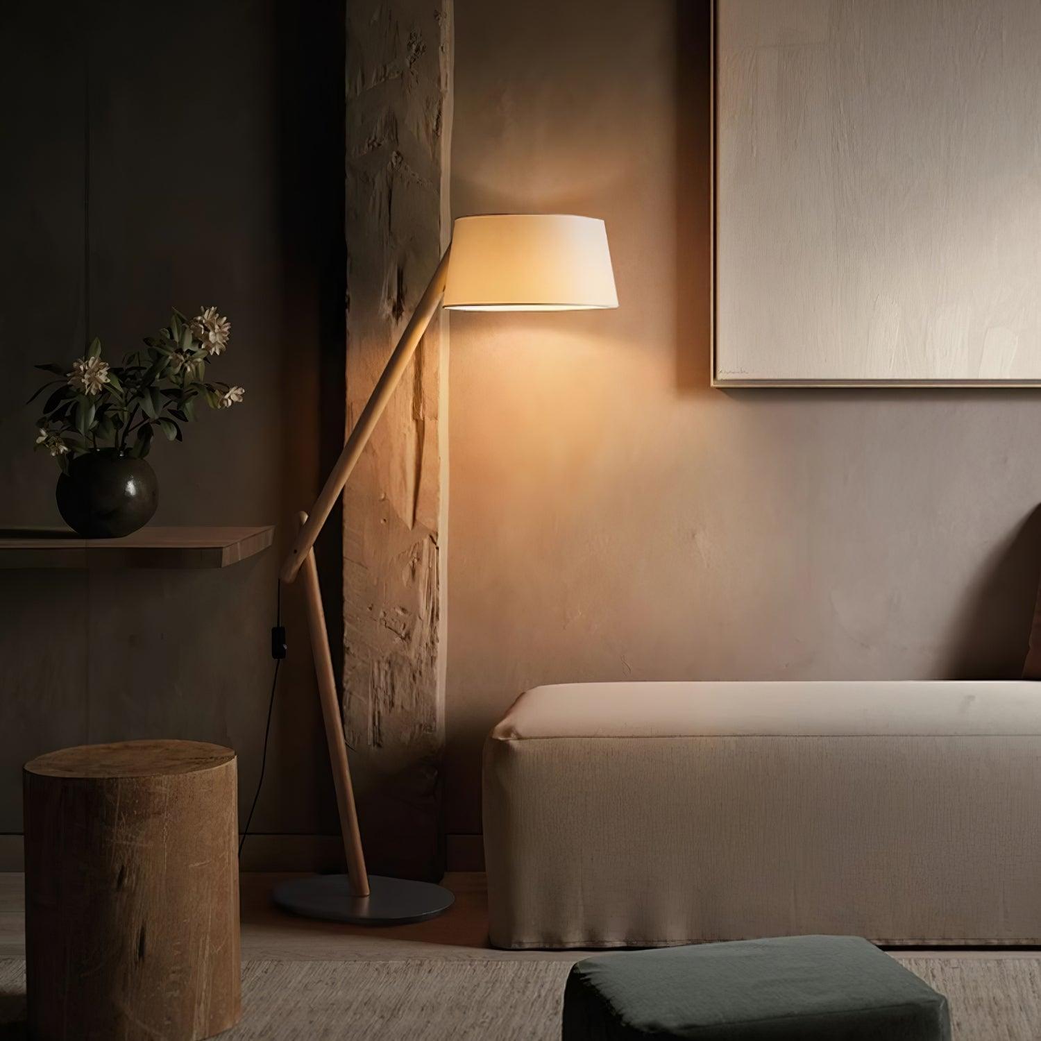 Lean_Pivot_Floor_Lamp_25