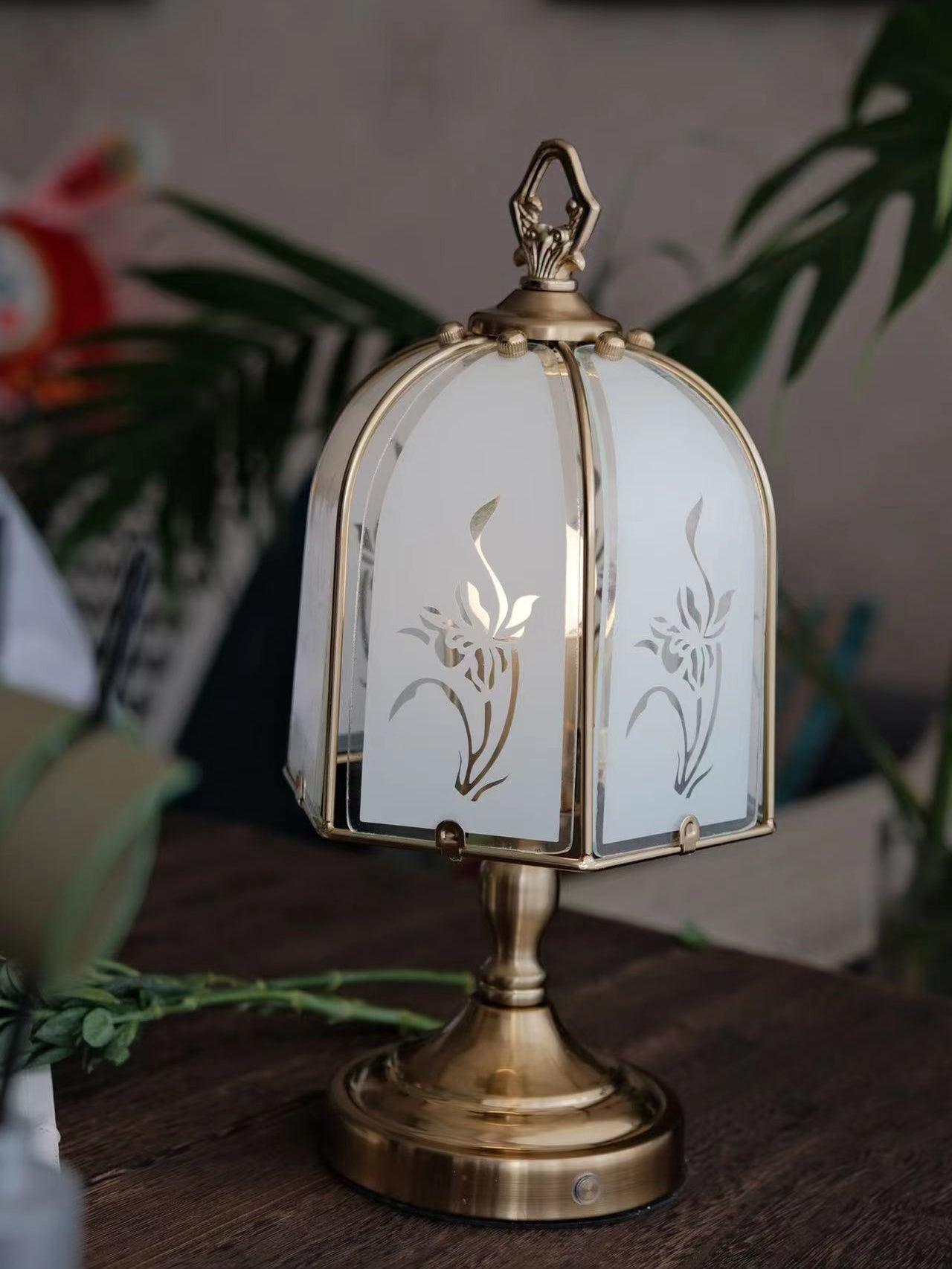Leonore_Metal_Table_Lamp_6