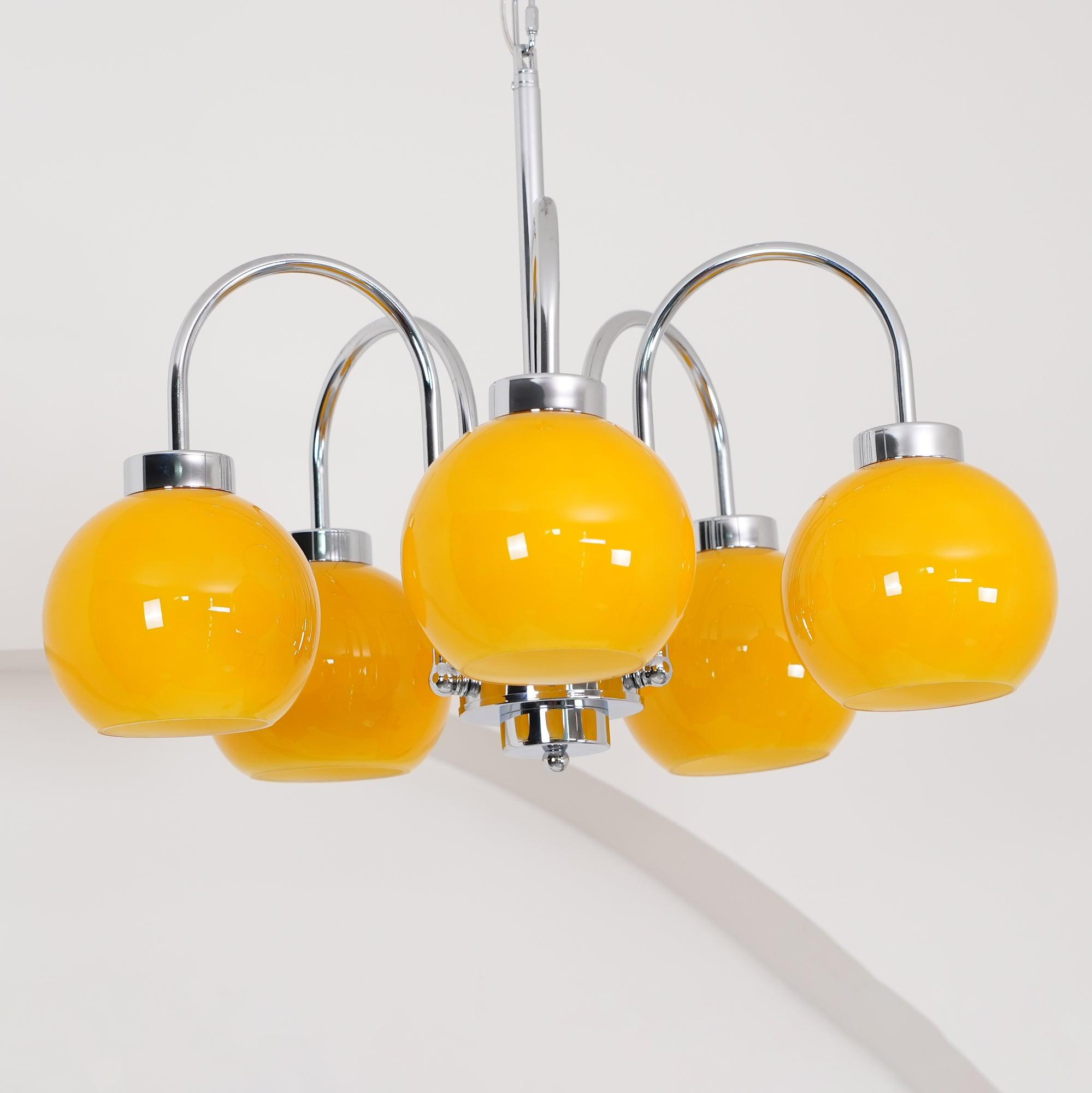 Loa_Chandelier_2_