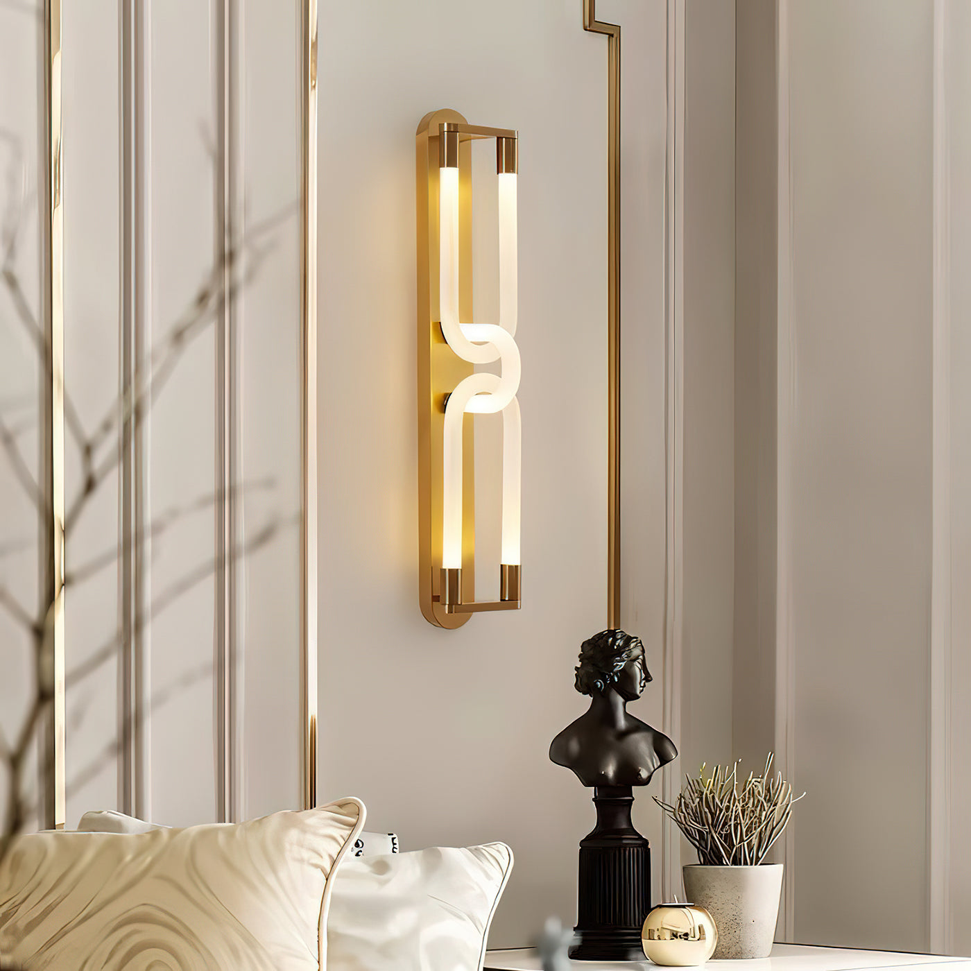 Loopi_Wall_Lamp_7_3920e1b5-22f5-4ea0-a00a-6252871259ff
