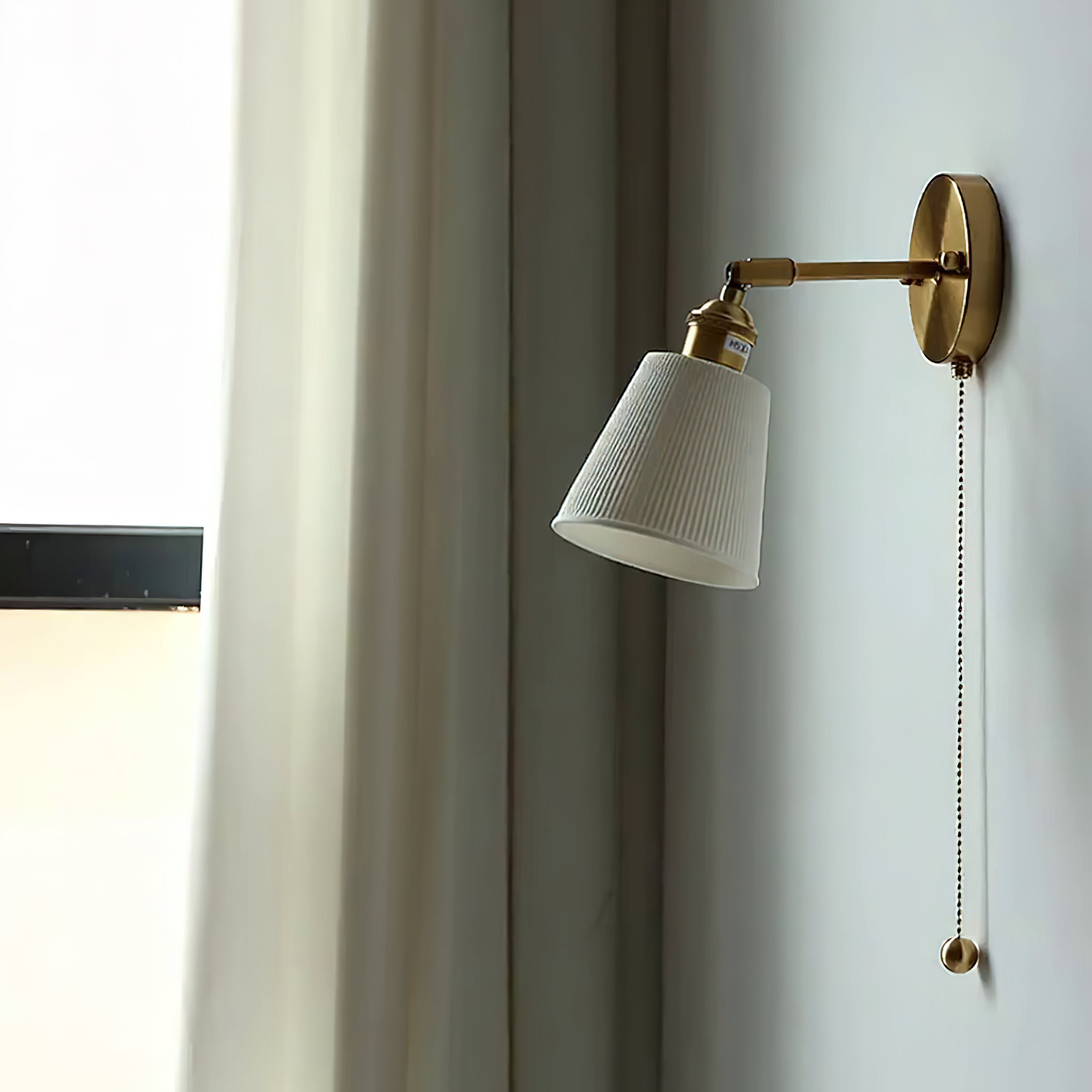 Lottie-Wall-Lamp_11