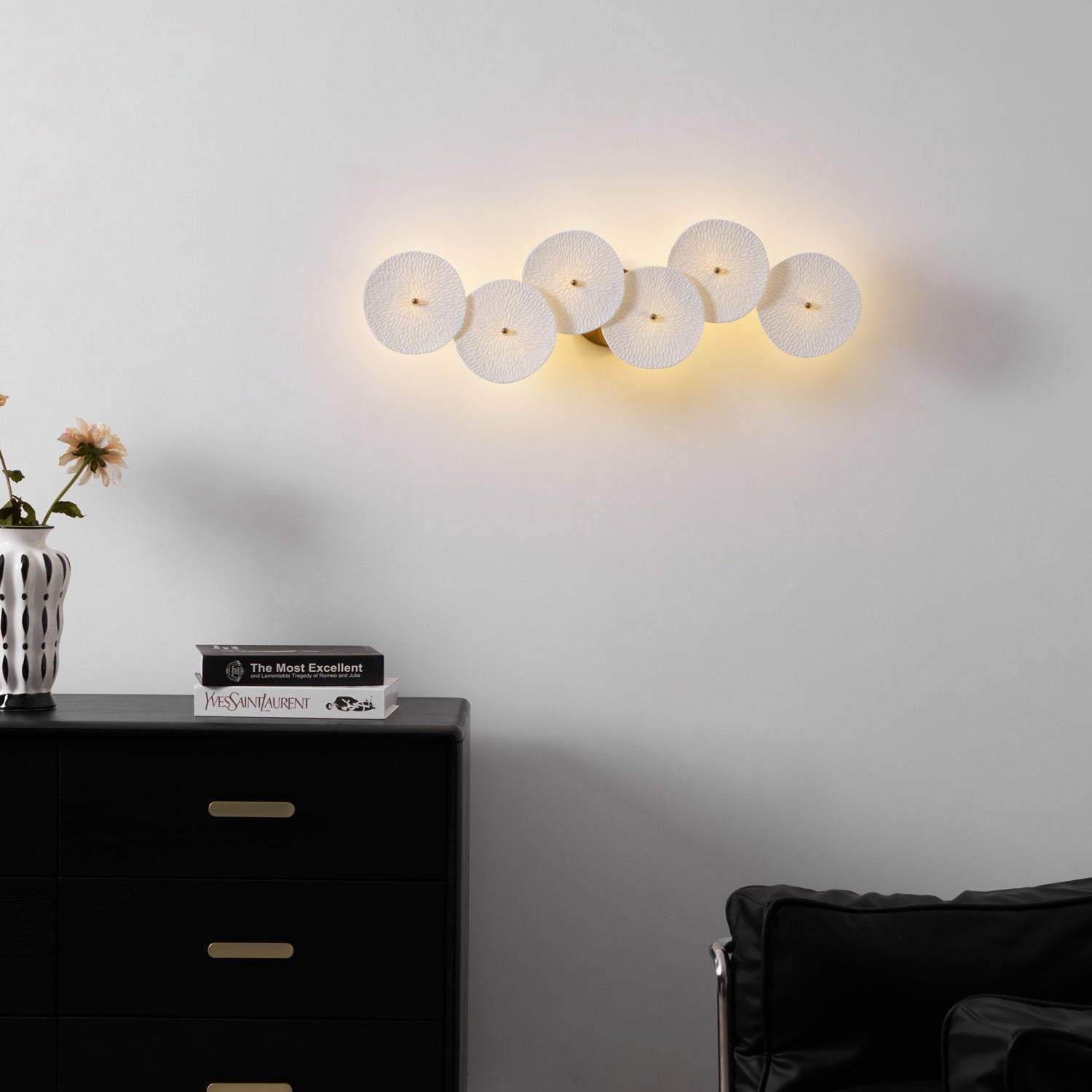 Lotus-Petal-Wall-Lamp-_10