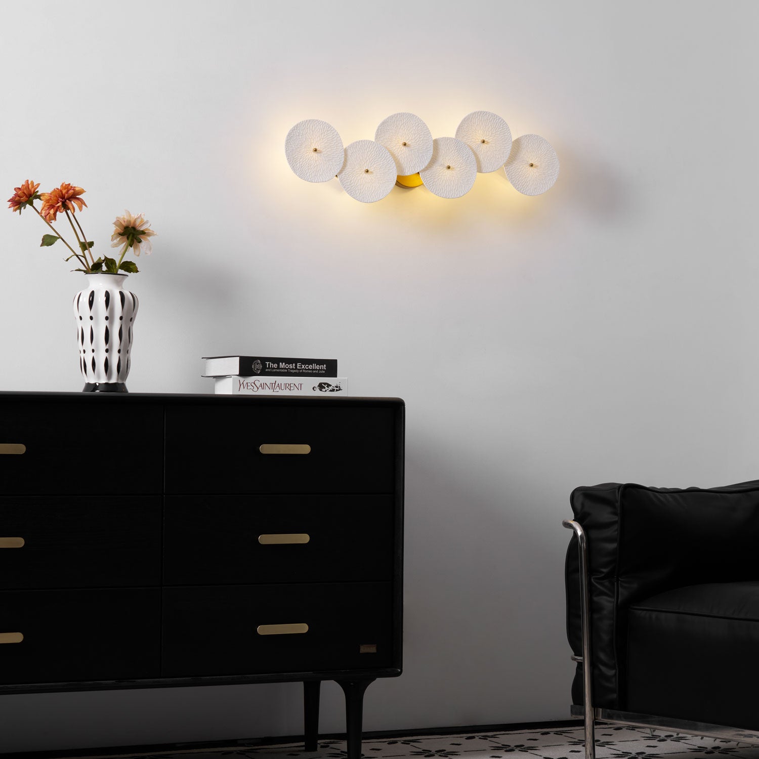 Lotus-Petal-Wall-Lamp-_11