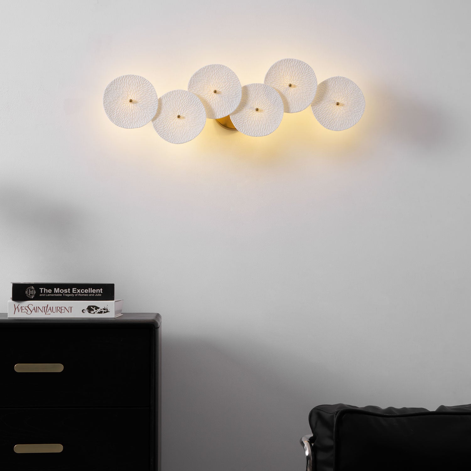 Lotus-Petal-Wall-Lamp-_12