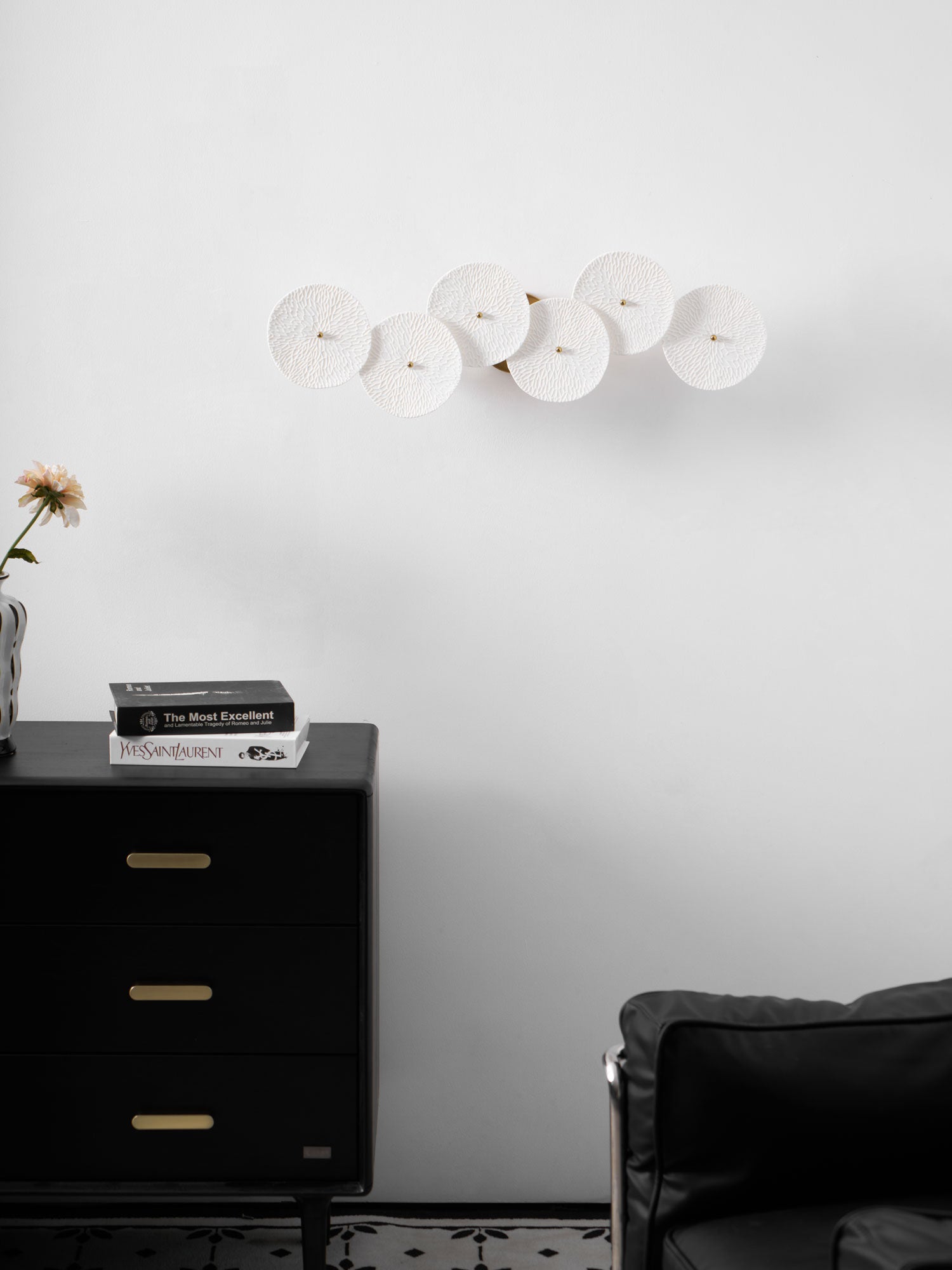 Lotus-Petal-Wall-Lamp-_3