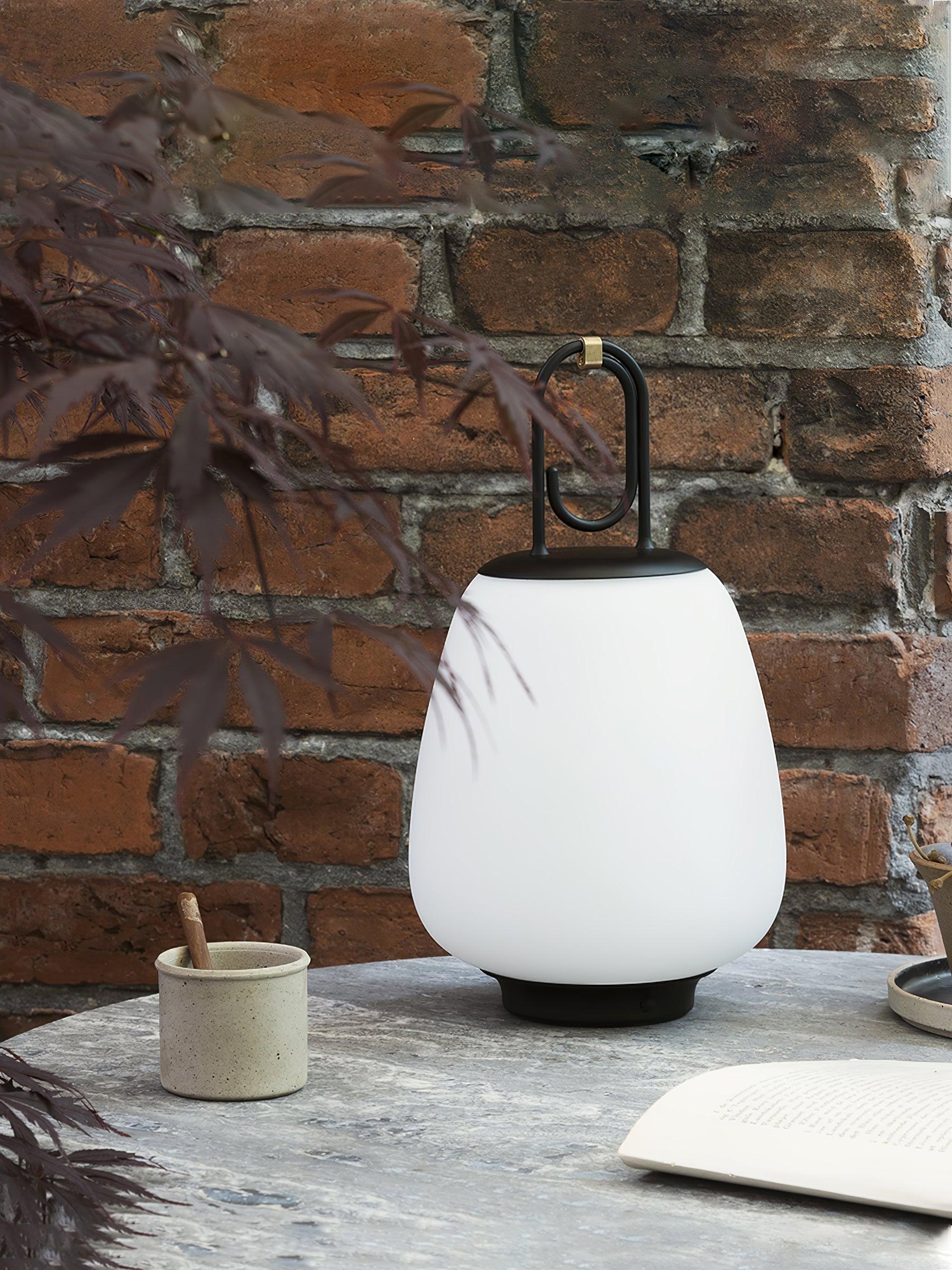 Lucia_Lantern_Table_Lamp_5