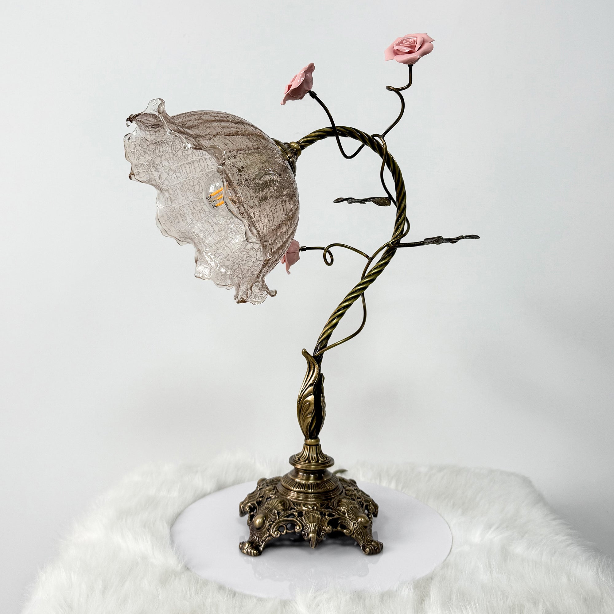 Lumiere_Table_Lamp_12