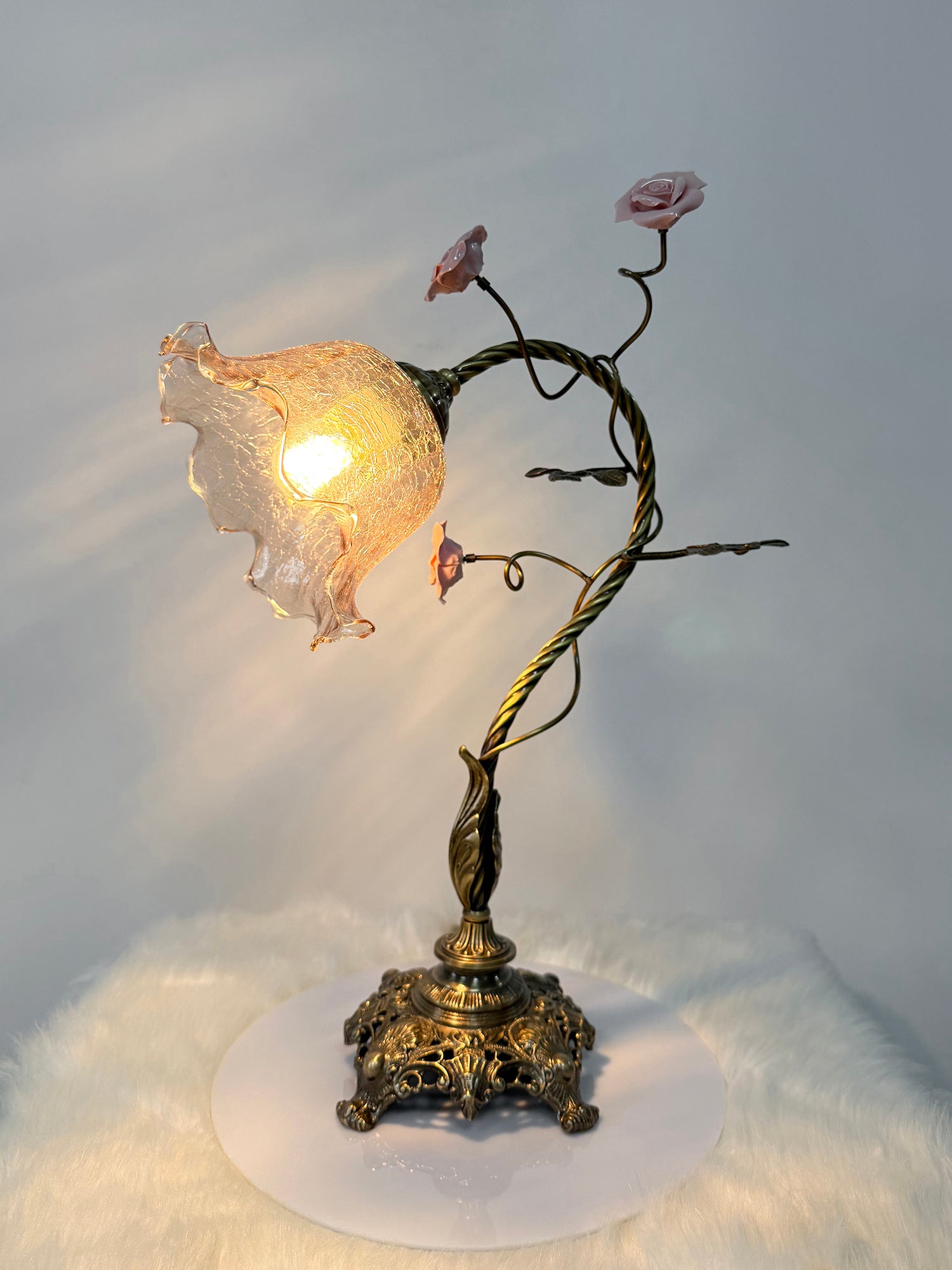 Lumiere_Table_Lamp_14