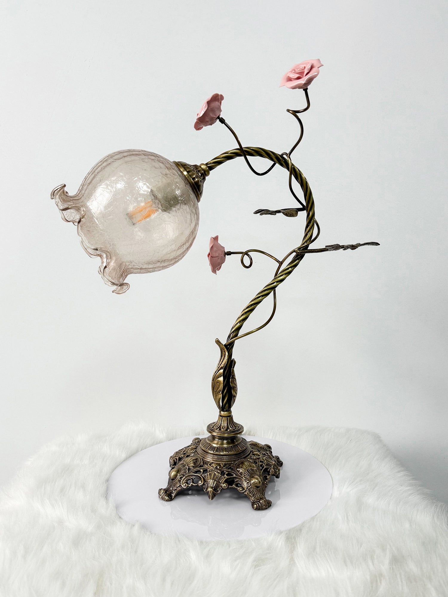 Lumiere_Table_Lamp_26