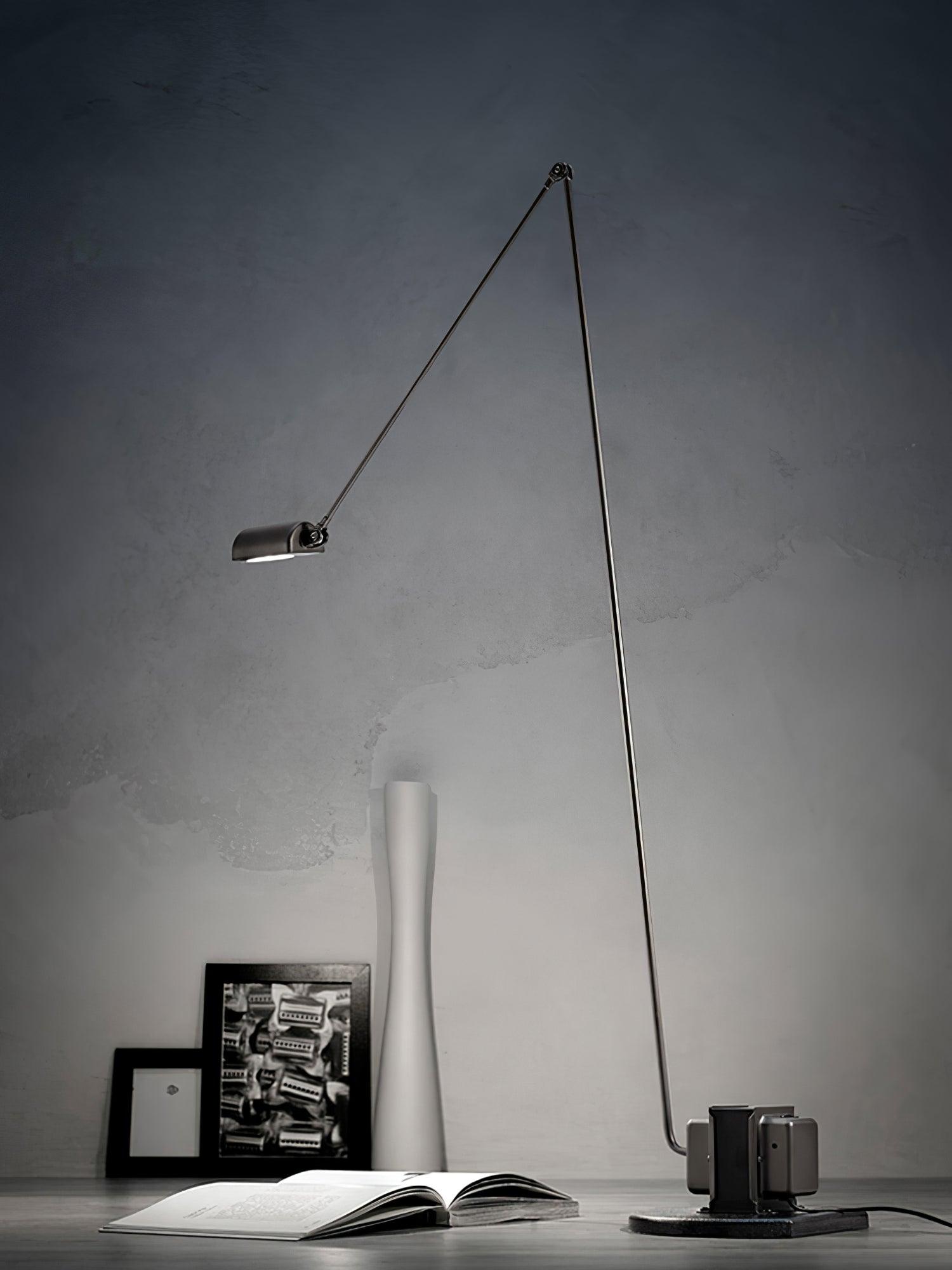 Lumina_Table_Lamp__33