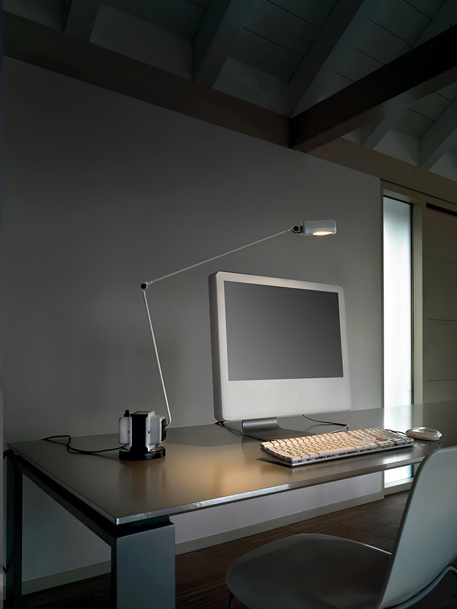 Lumina_Table_Lamp__34