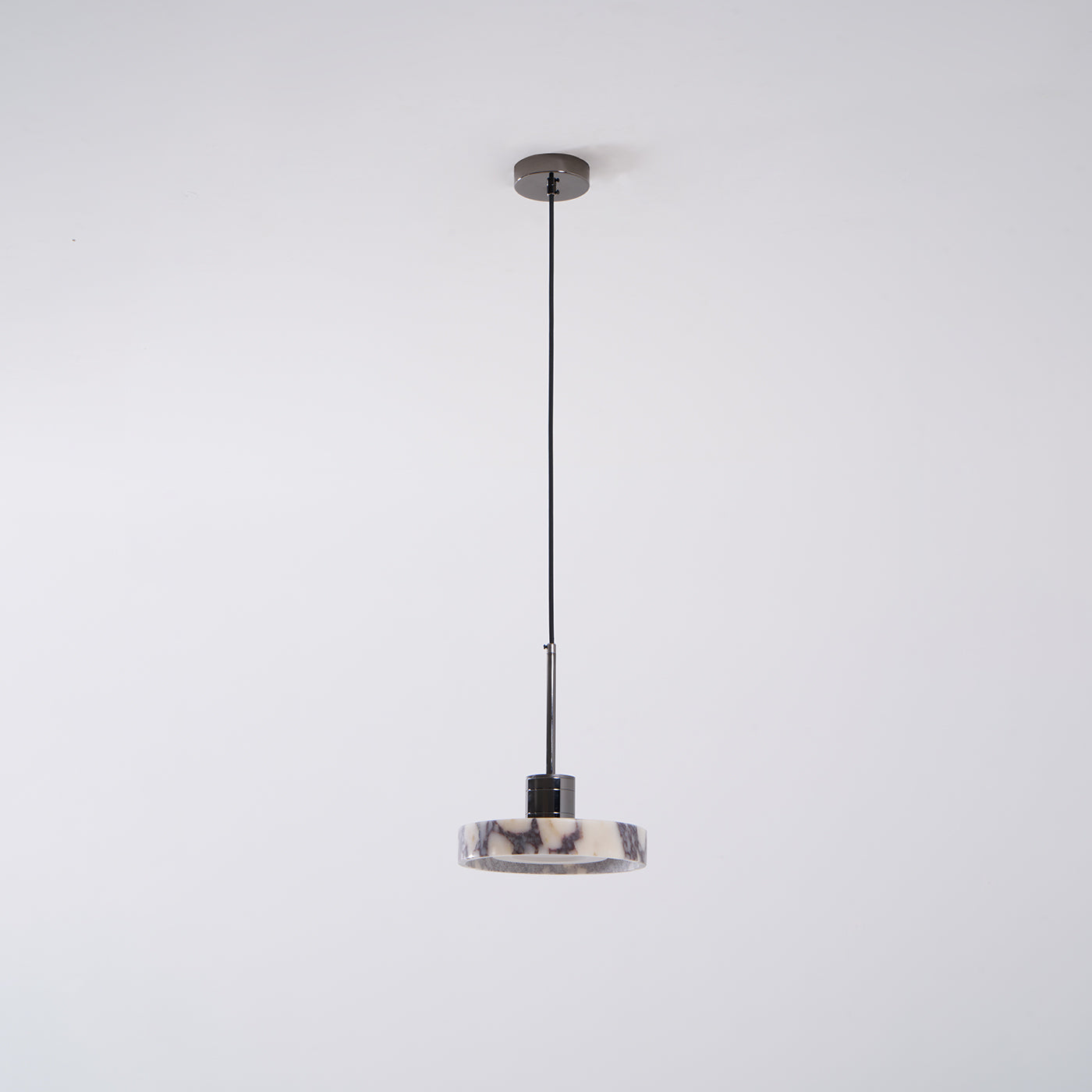 Luna_Aura_Marble_Pendant_Light_16