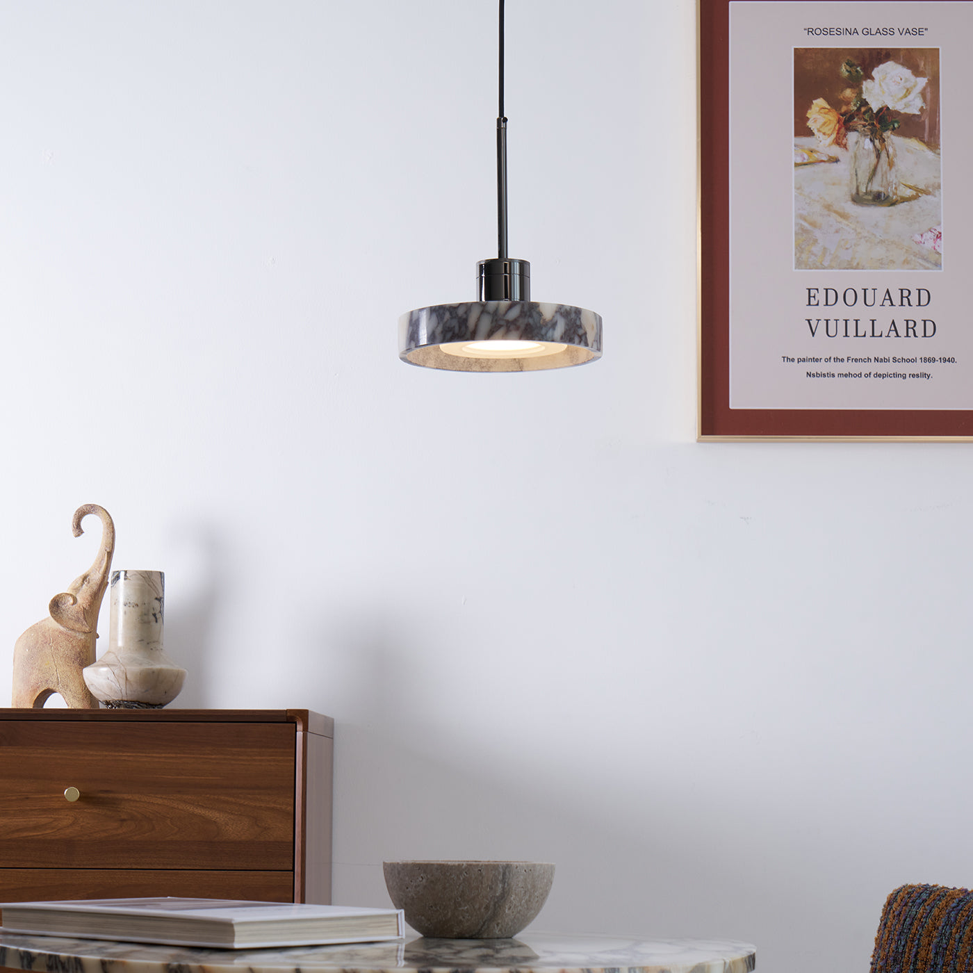Luna_Aura_Marble_Pendant_Light_3