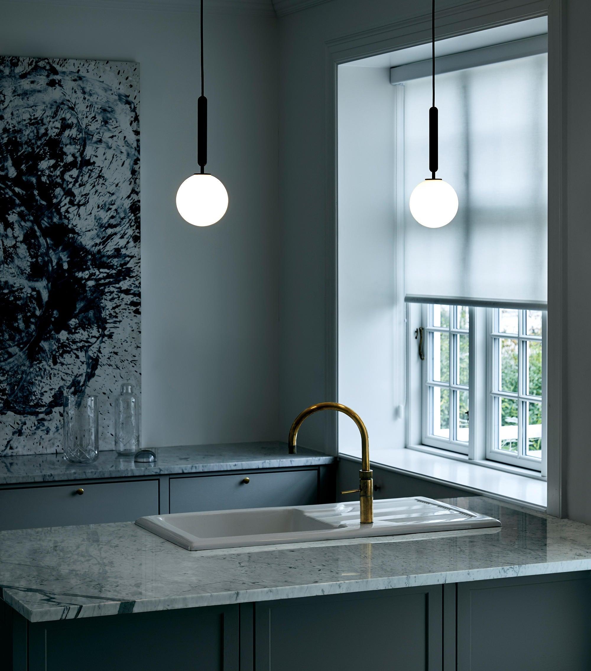 Luna_Orb_Pendant_Light_34