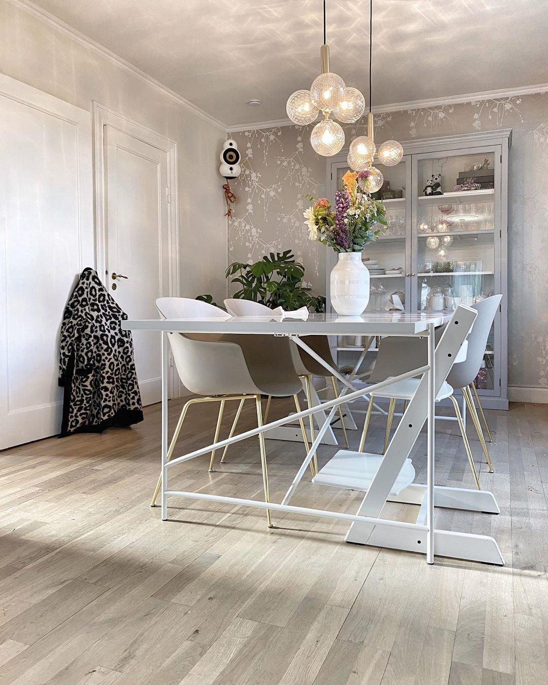 Luna_Orb_Pendant_Light_96