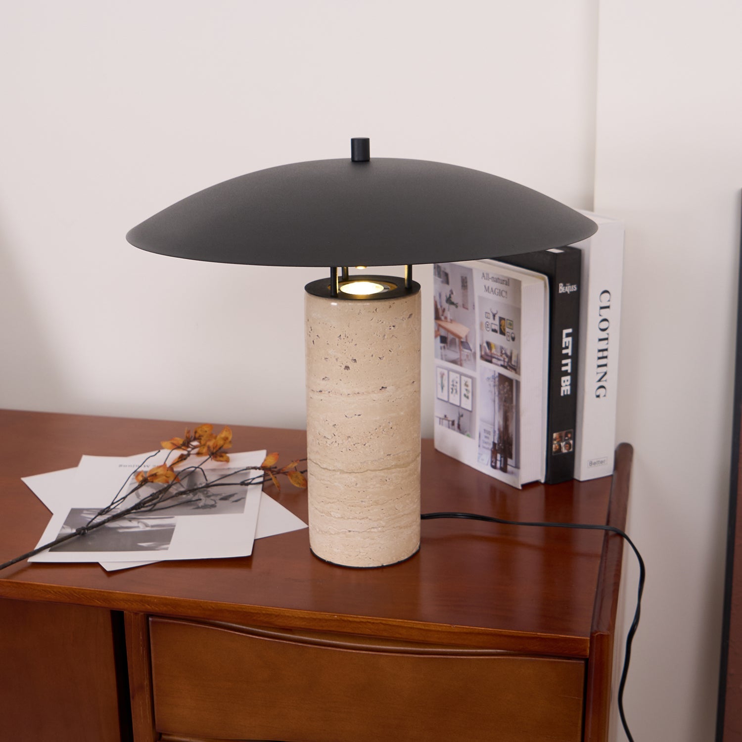 Luna_Table_Lamp_2