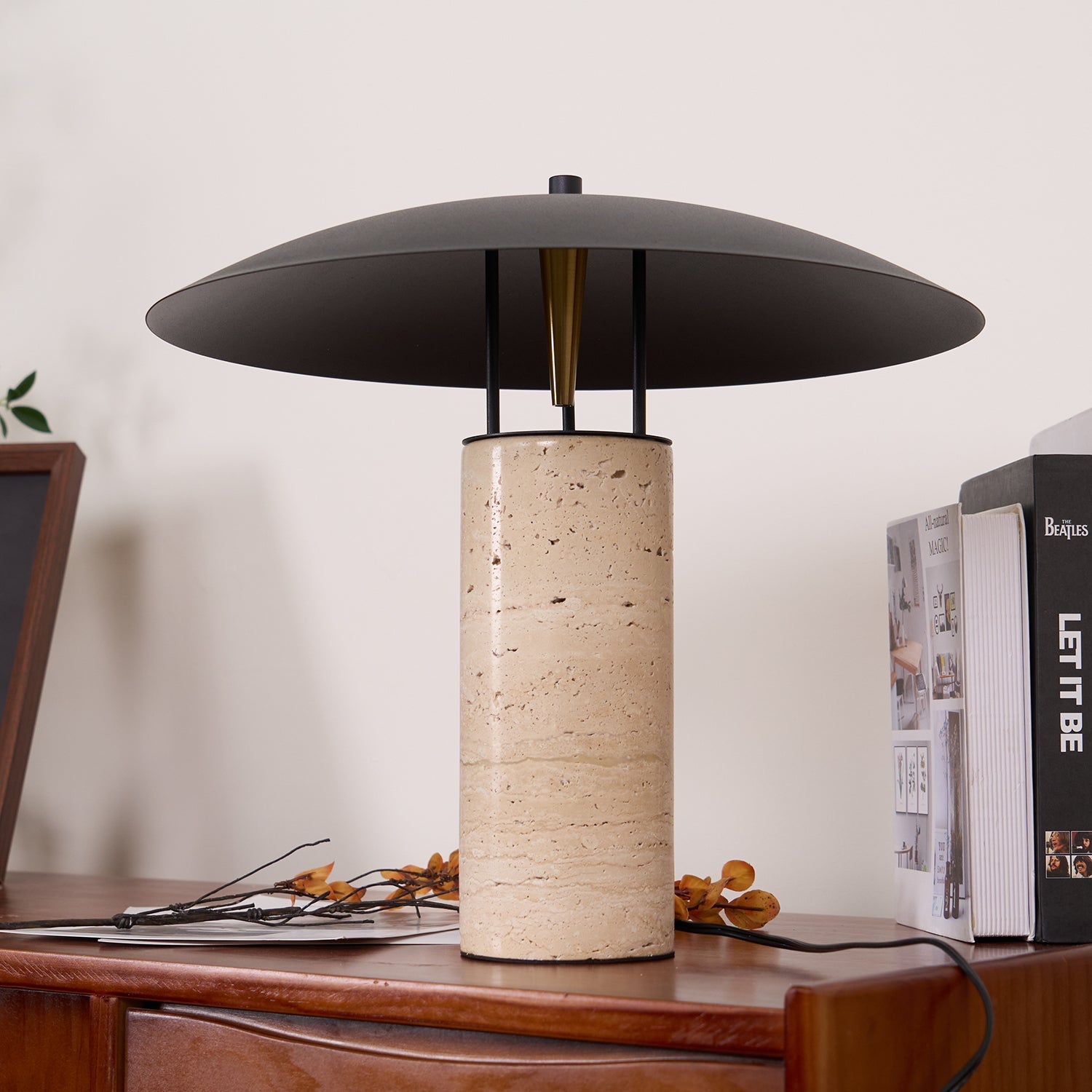 Luna_Table_Lamp_25