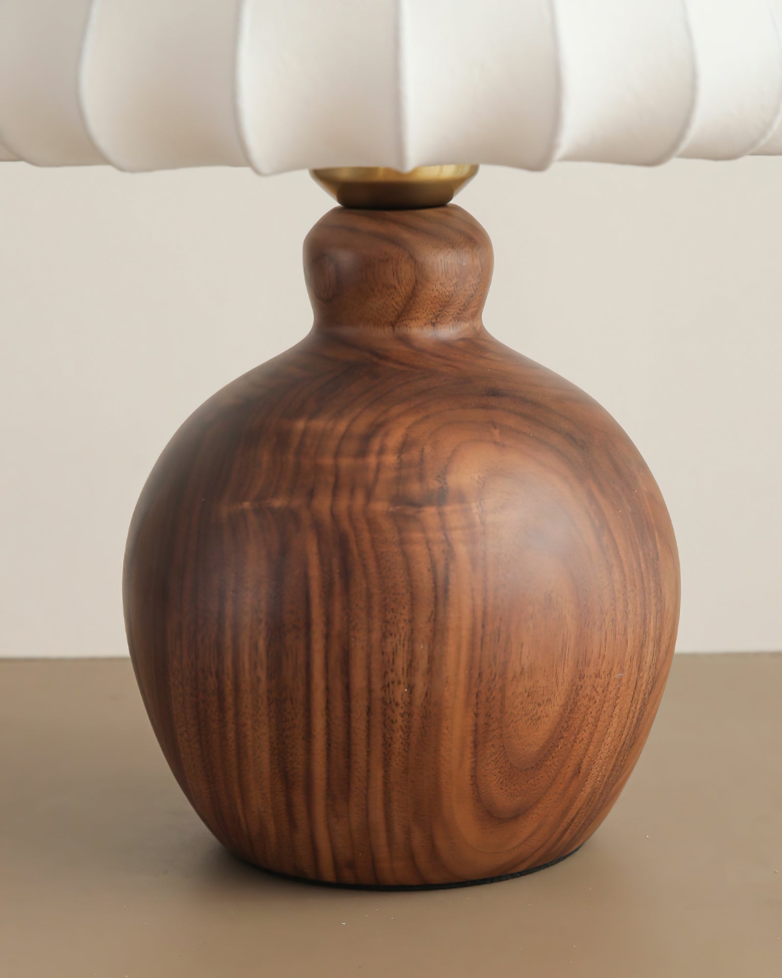 Luxe_Blossom_Table_Lamp_5