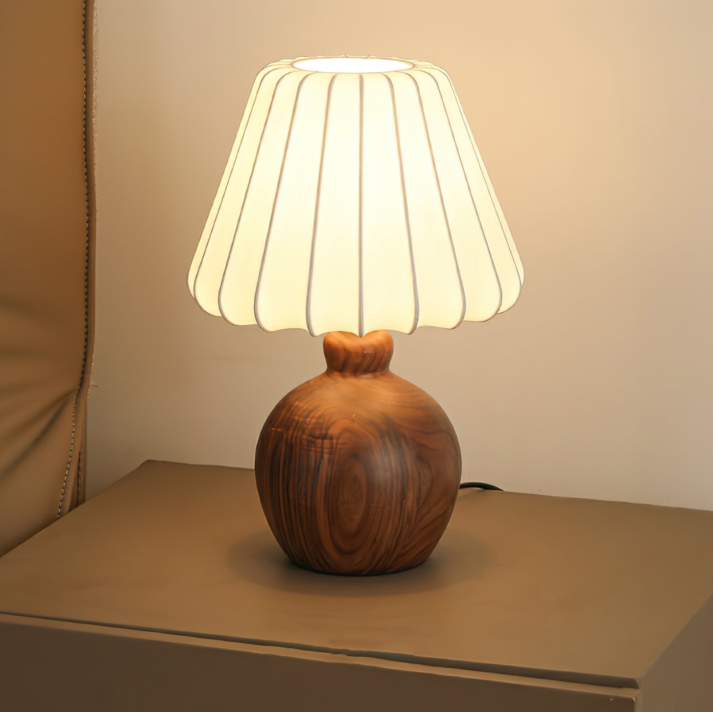 Luxe_Blossom_Table_Lamp_9