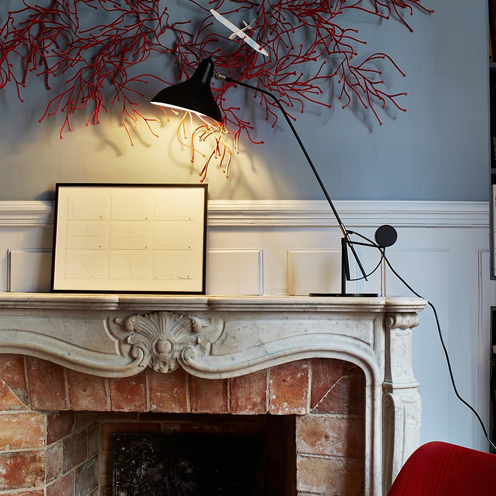 Mantis_Arm_Table_Lamp__2