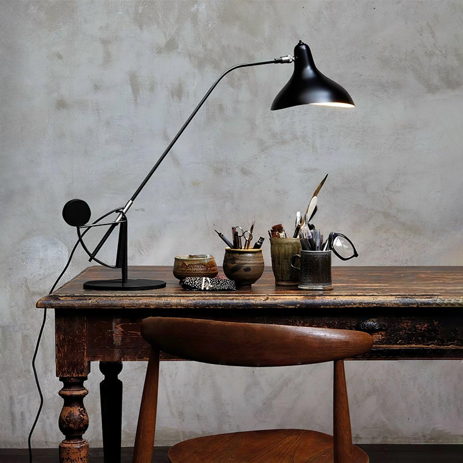 Mantis_Arm_Table_Lamp__8