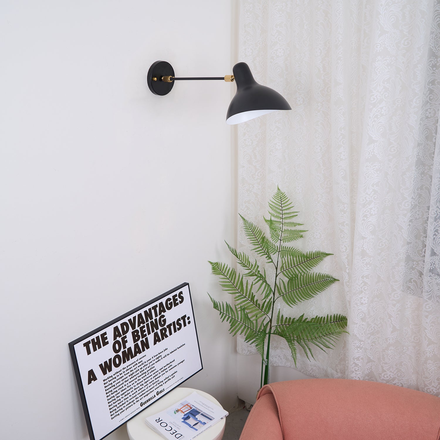 Mantis_Wall_Lamp._11