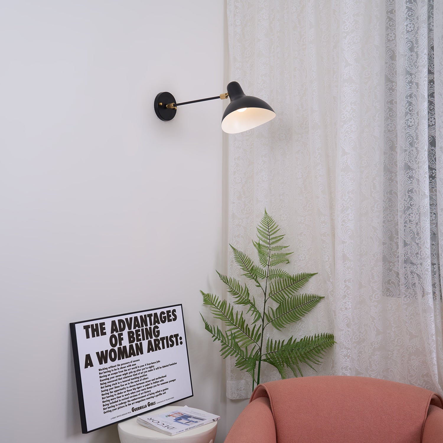 Mantis_Wall_Lamp._17