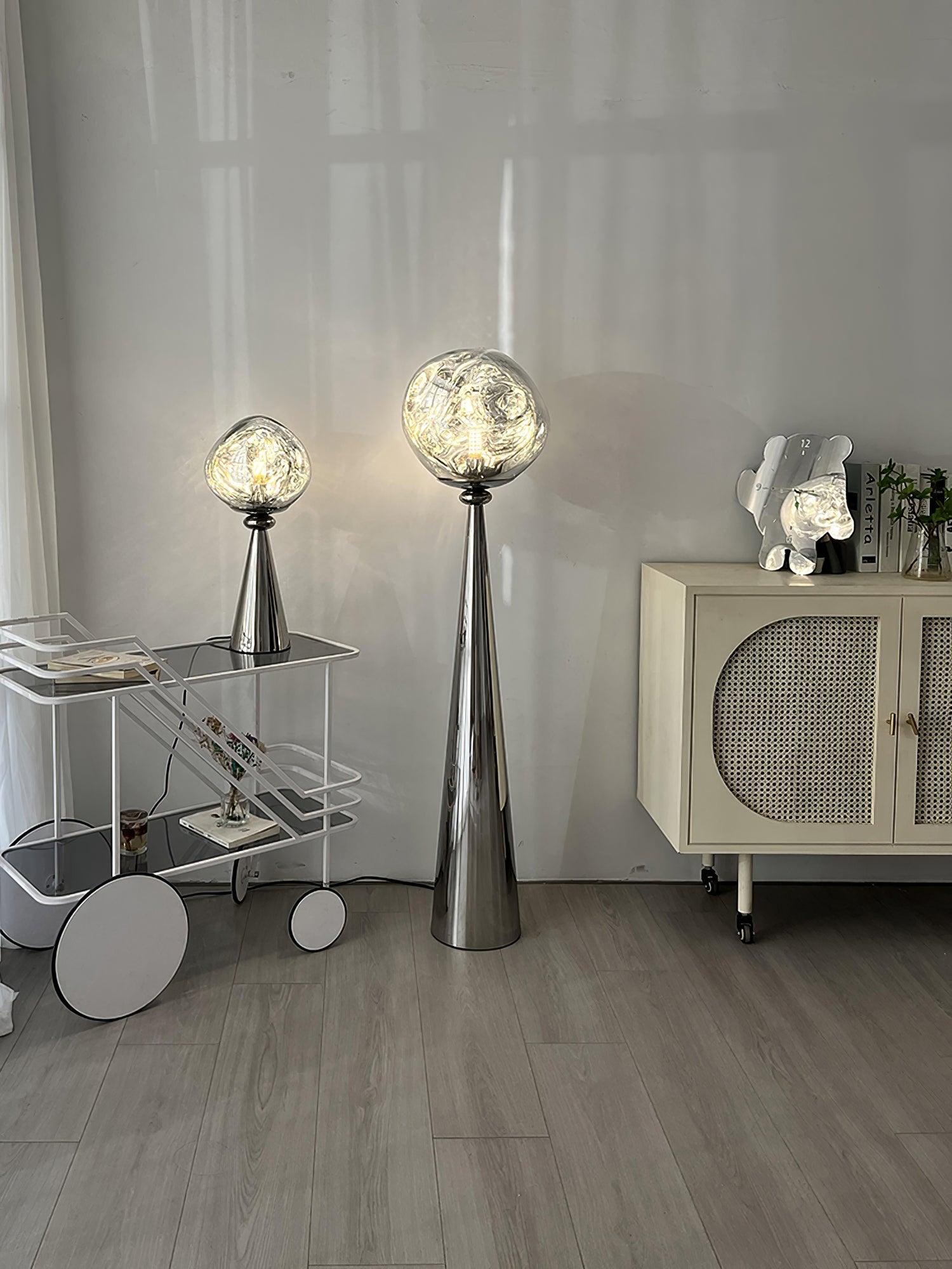 Melt_Cone_Table_Lamp_13