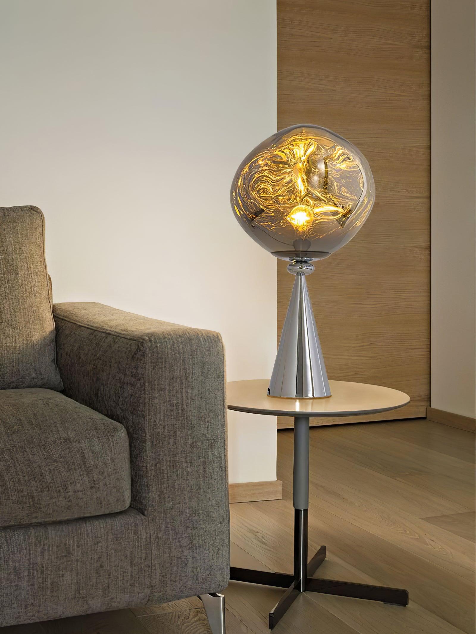 Melt_Cone_Table_Lamp_16