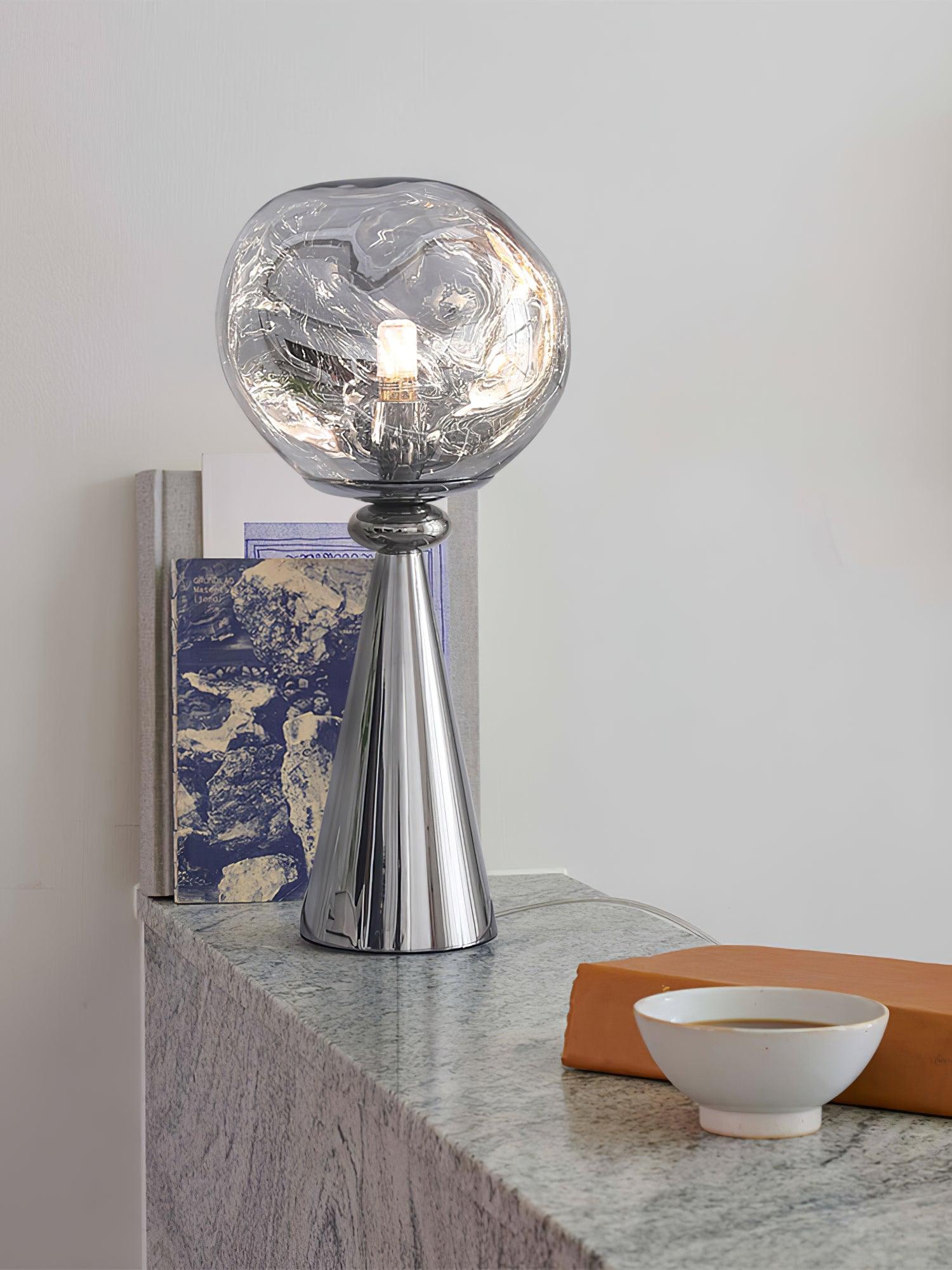 Melt_Cone_Table_Lamp_20