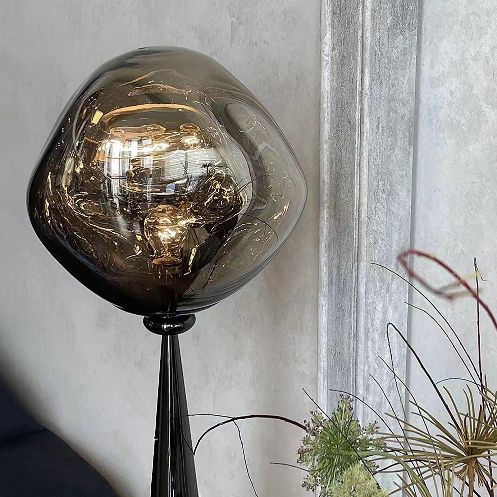 Melt_Cone_Table_Lamp_28