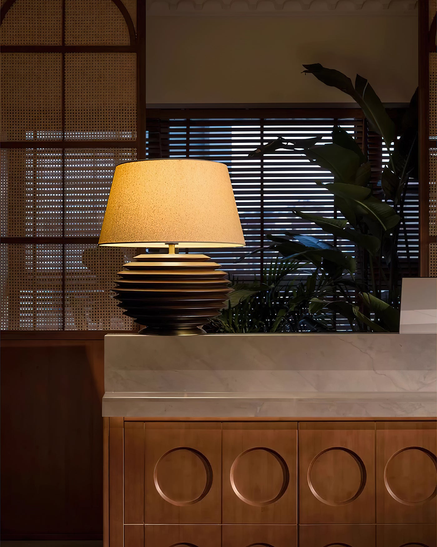 Mercator_Khari_Table_Lamp_6