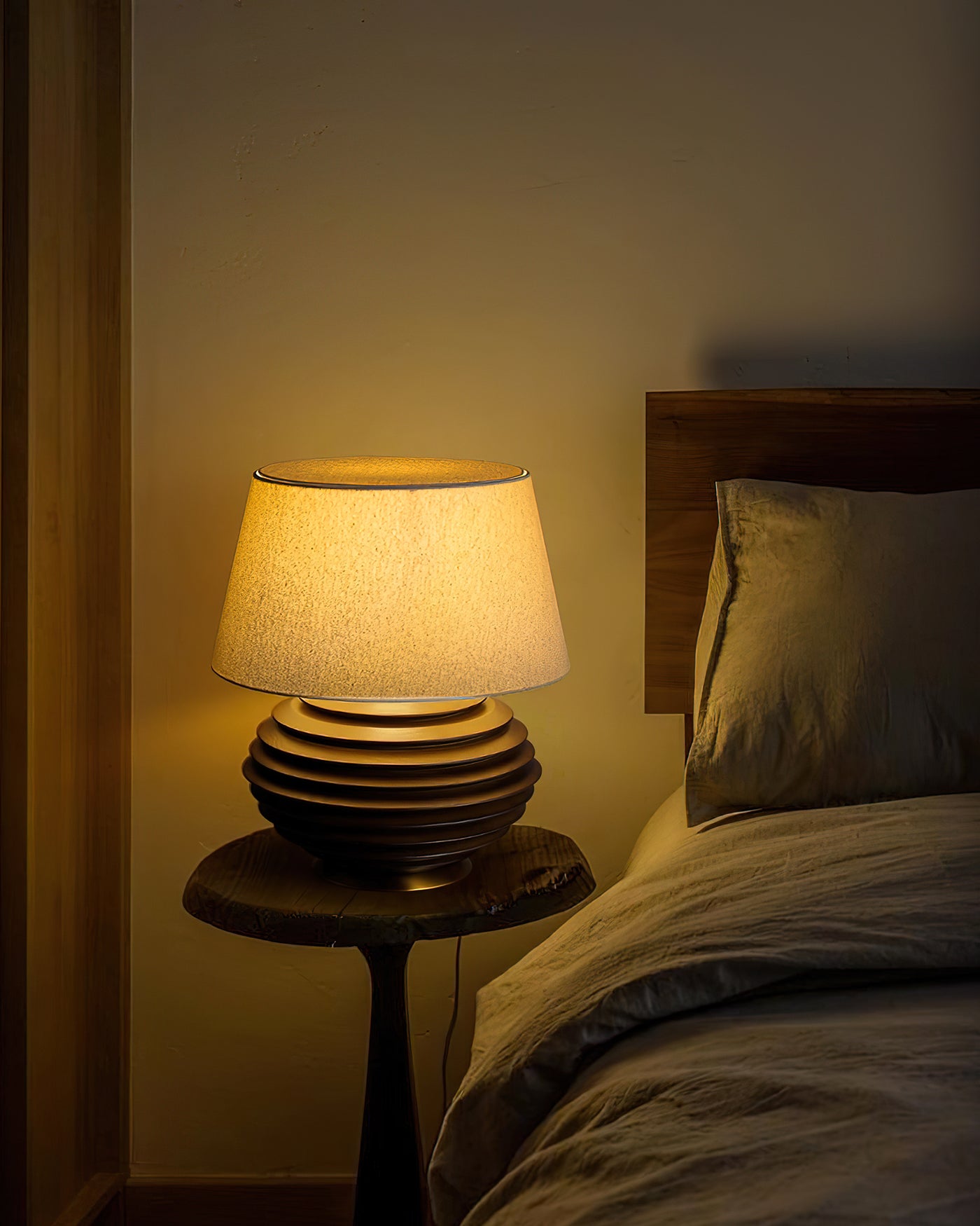 Mercator_Khari_Table_Lamp_8