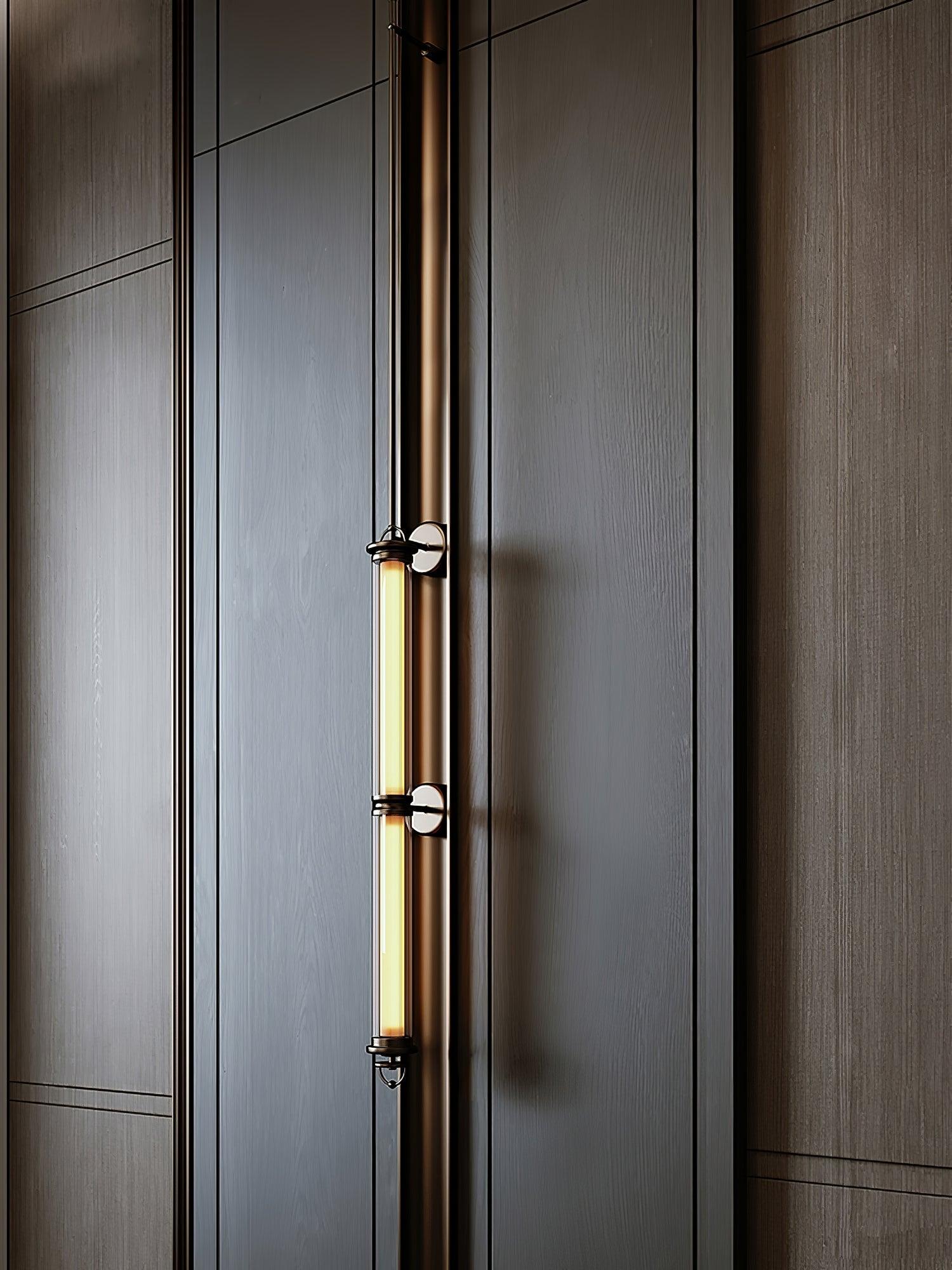 Meridian_Vertical_Wall_Sconce_15