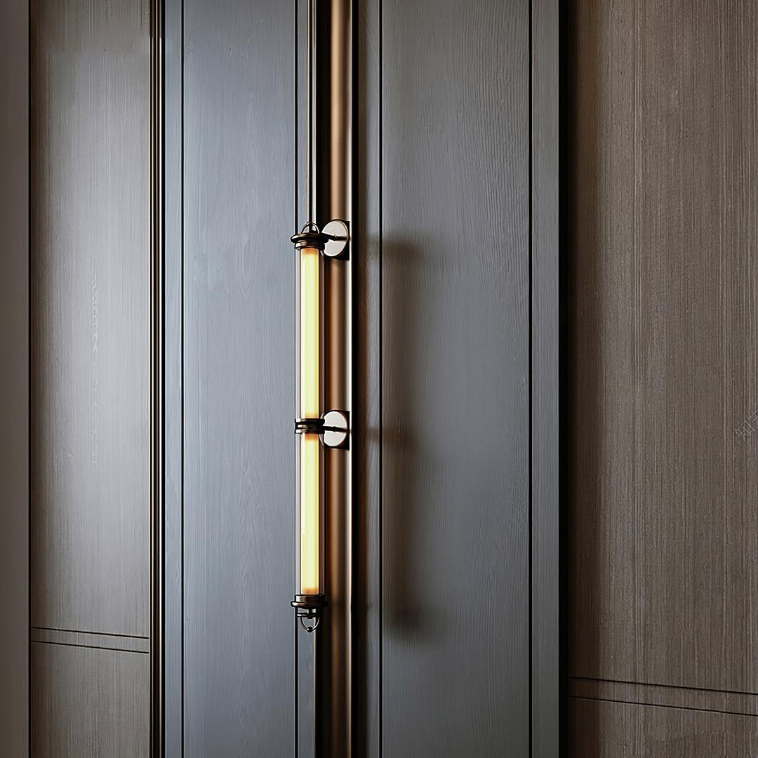Meridian_Vertical_Wall_Sconce_3
