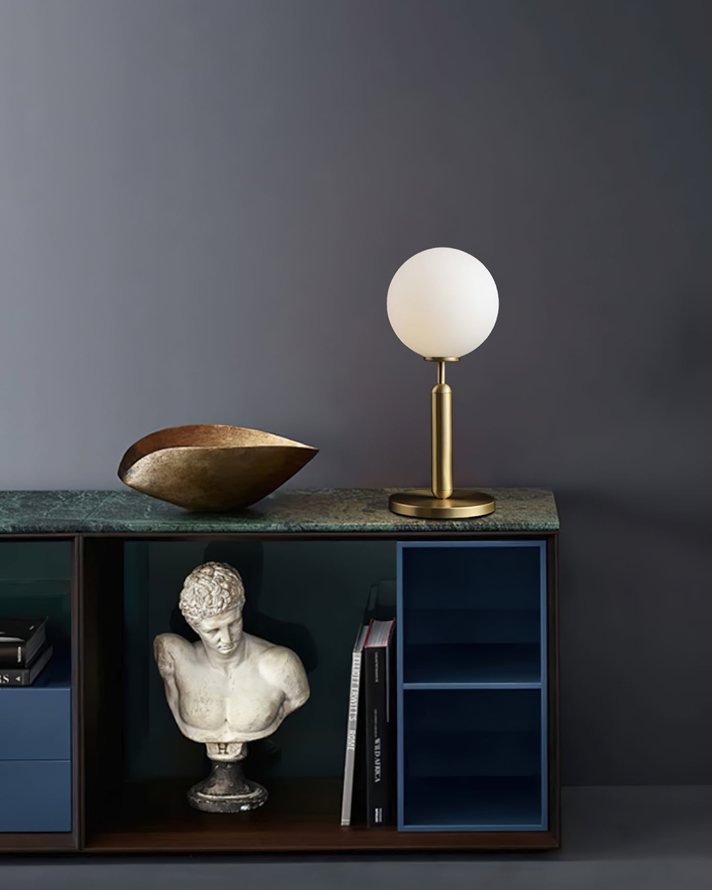 Miira_table_lamp_3