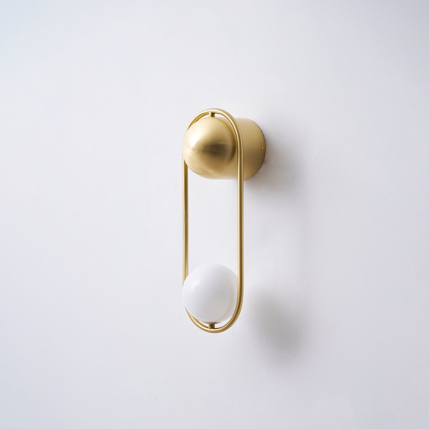 Mila_-Wall_-Lamp_2