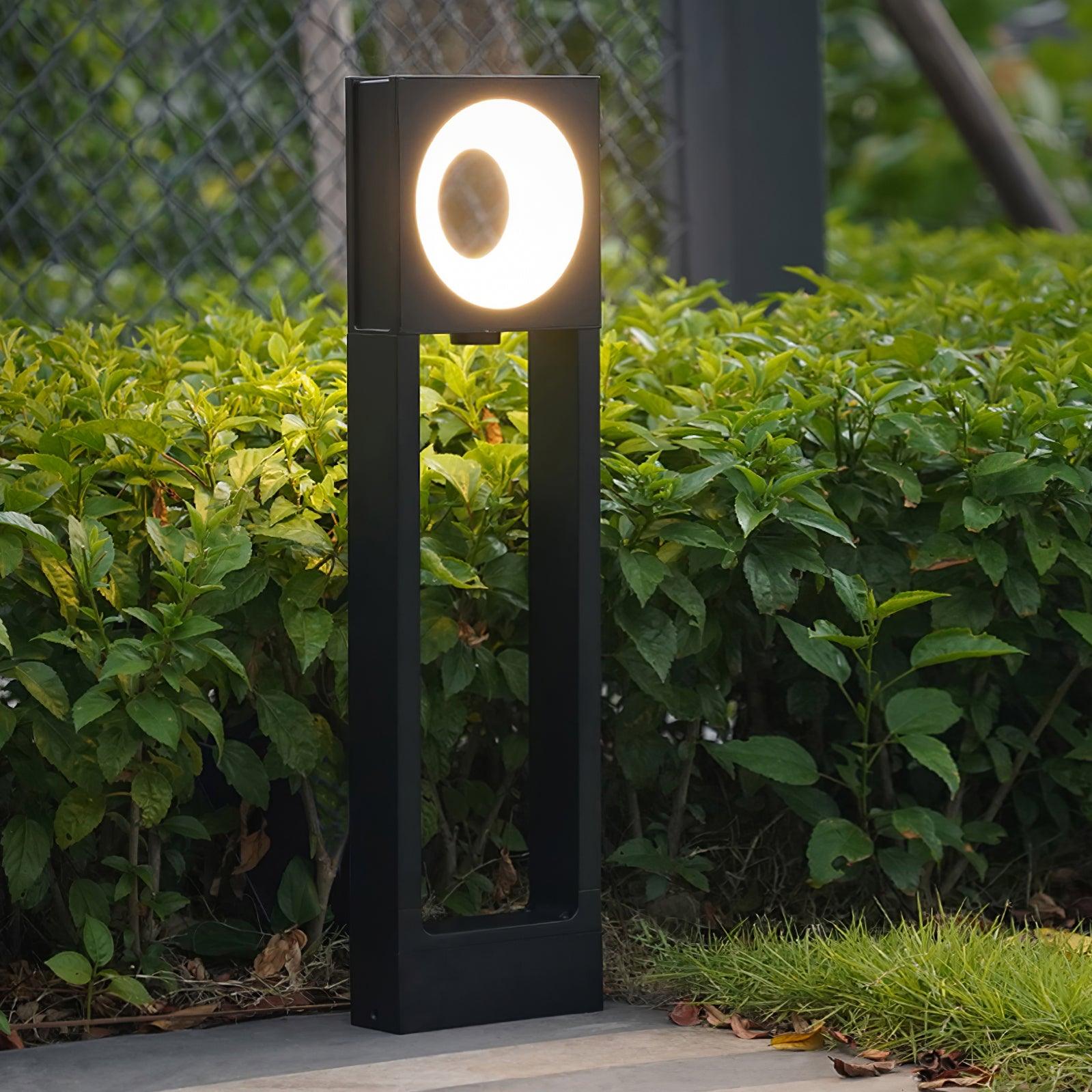 Molde_Garden_Outdoor_Light_1