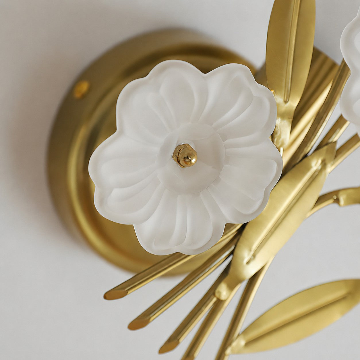 Mooiehome_Floryssa_Flower_Wall_Sconce_17
