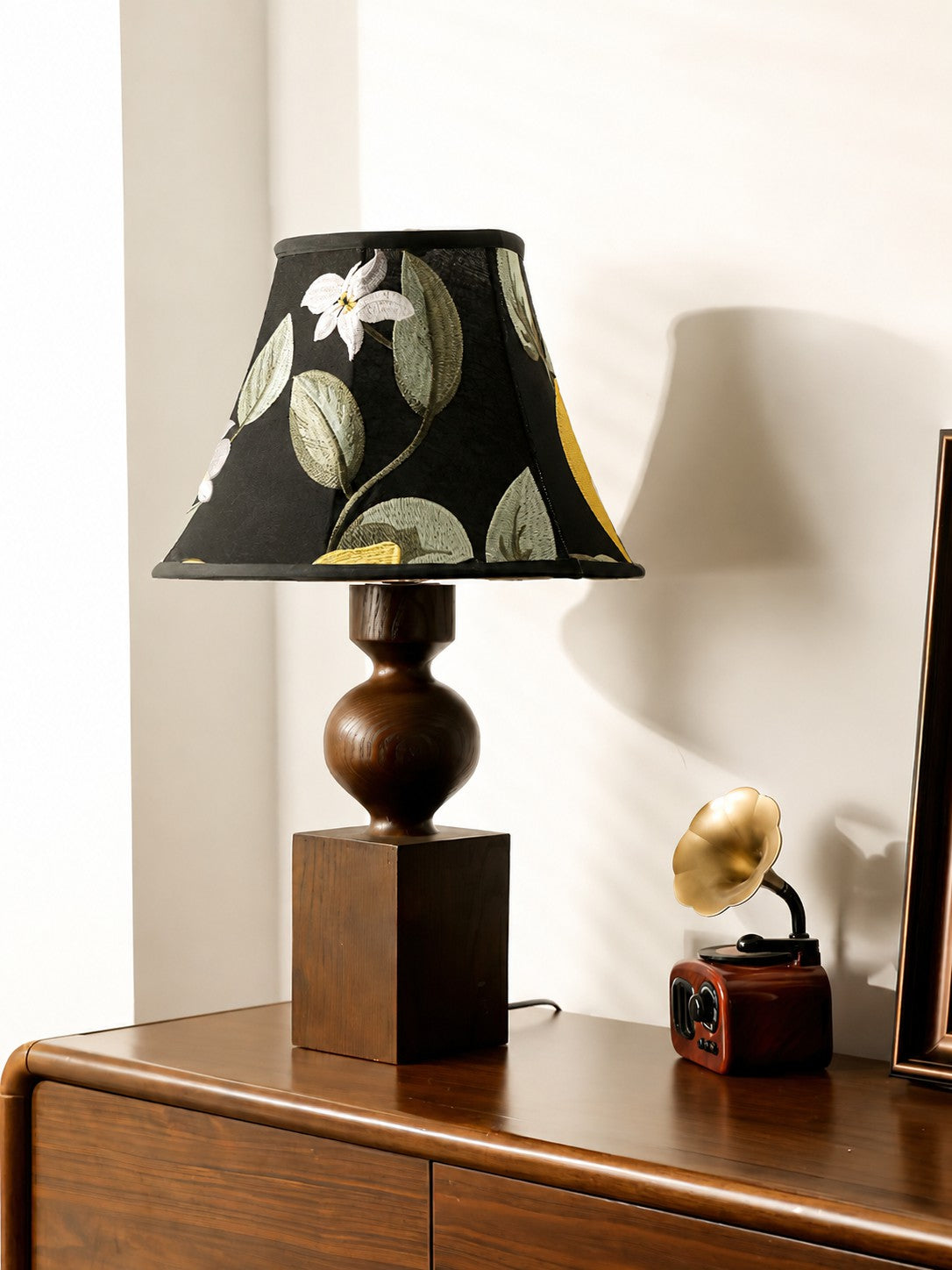 Mooiehome_Virellora_Table_Lamp_14