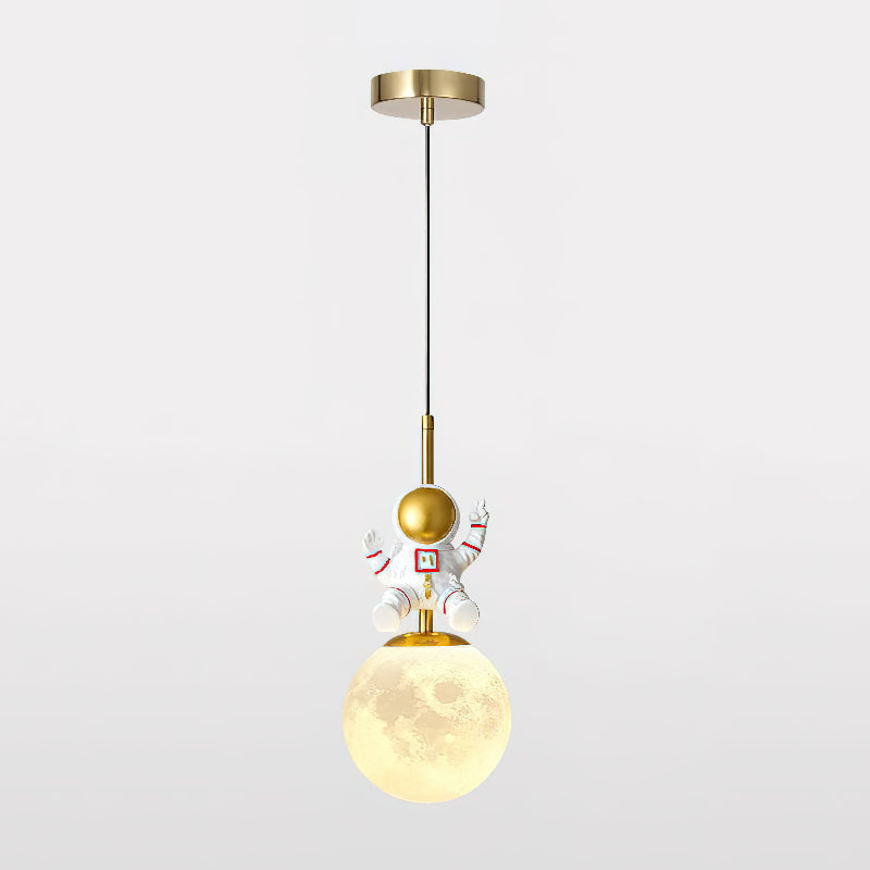 Moon_Astronaut_Pendant_Light_2
