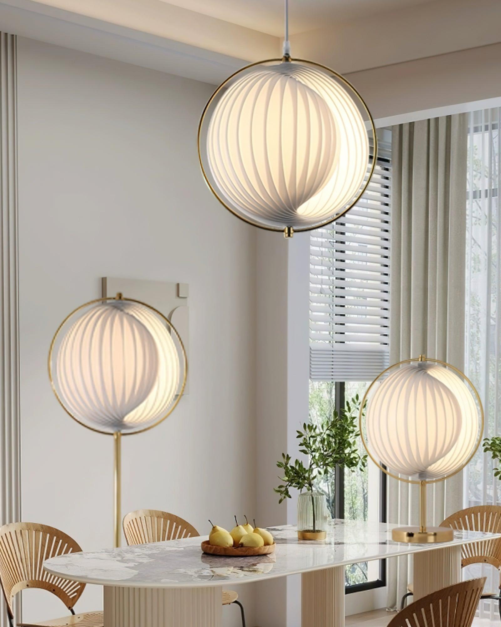 Moon_Echo_Floor_lamp_1