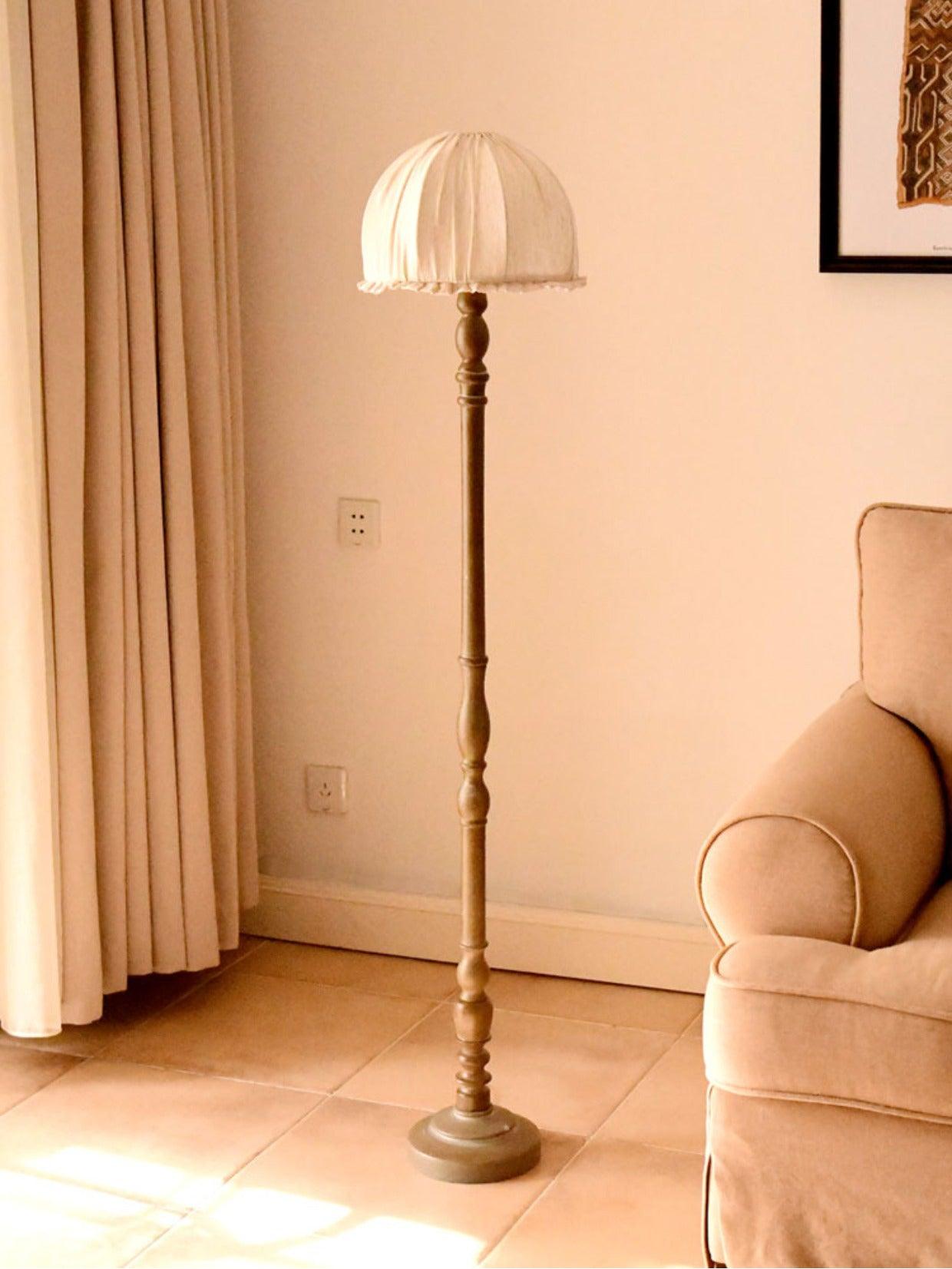 Moonshine_Wood_Floor_Lamp_5