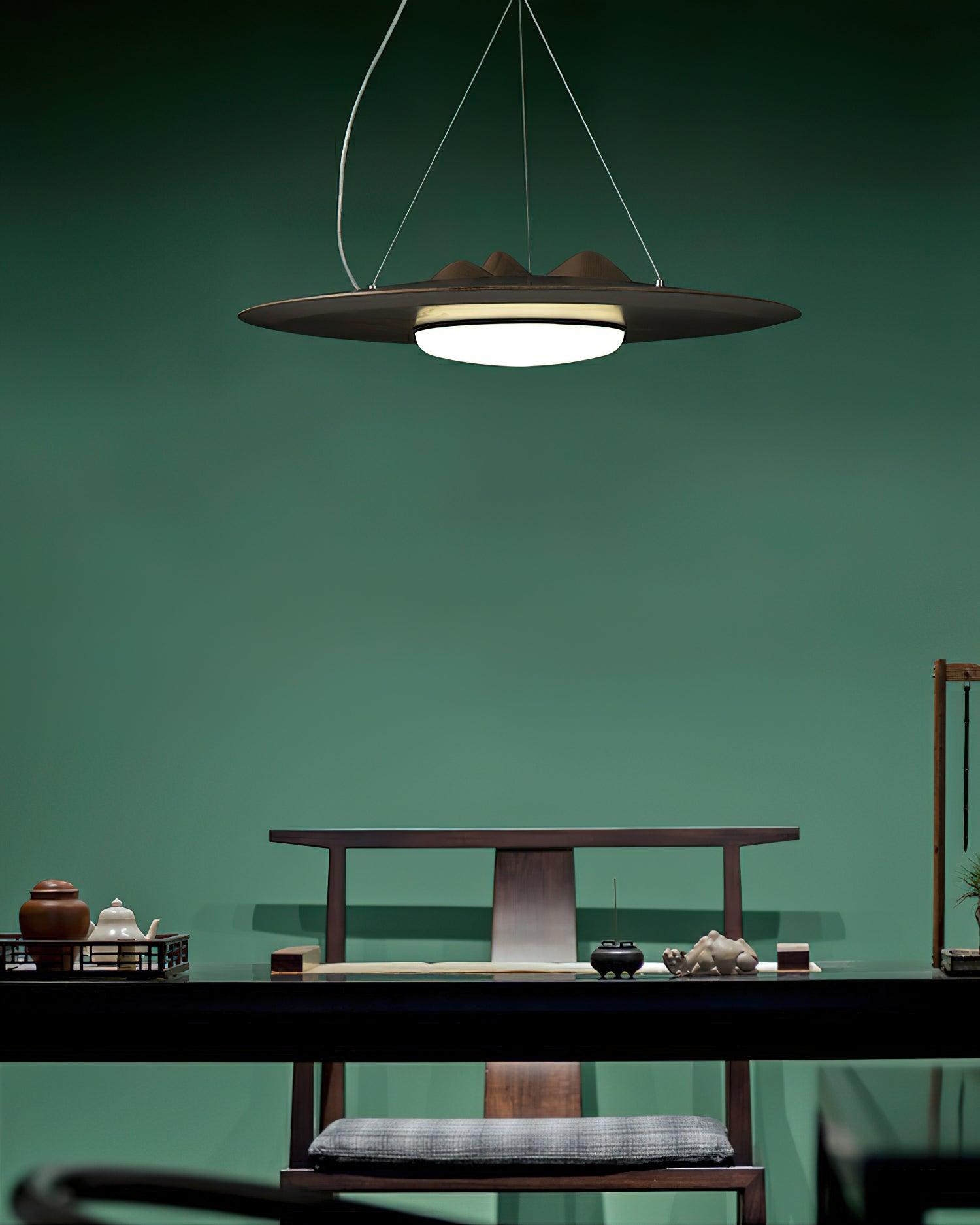Mountain_Shadow_Chandelier_2